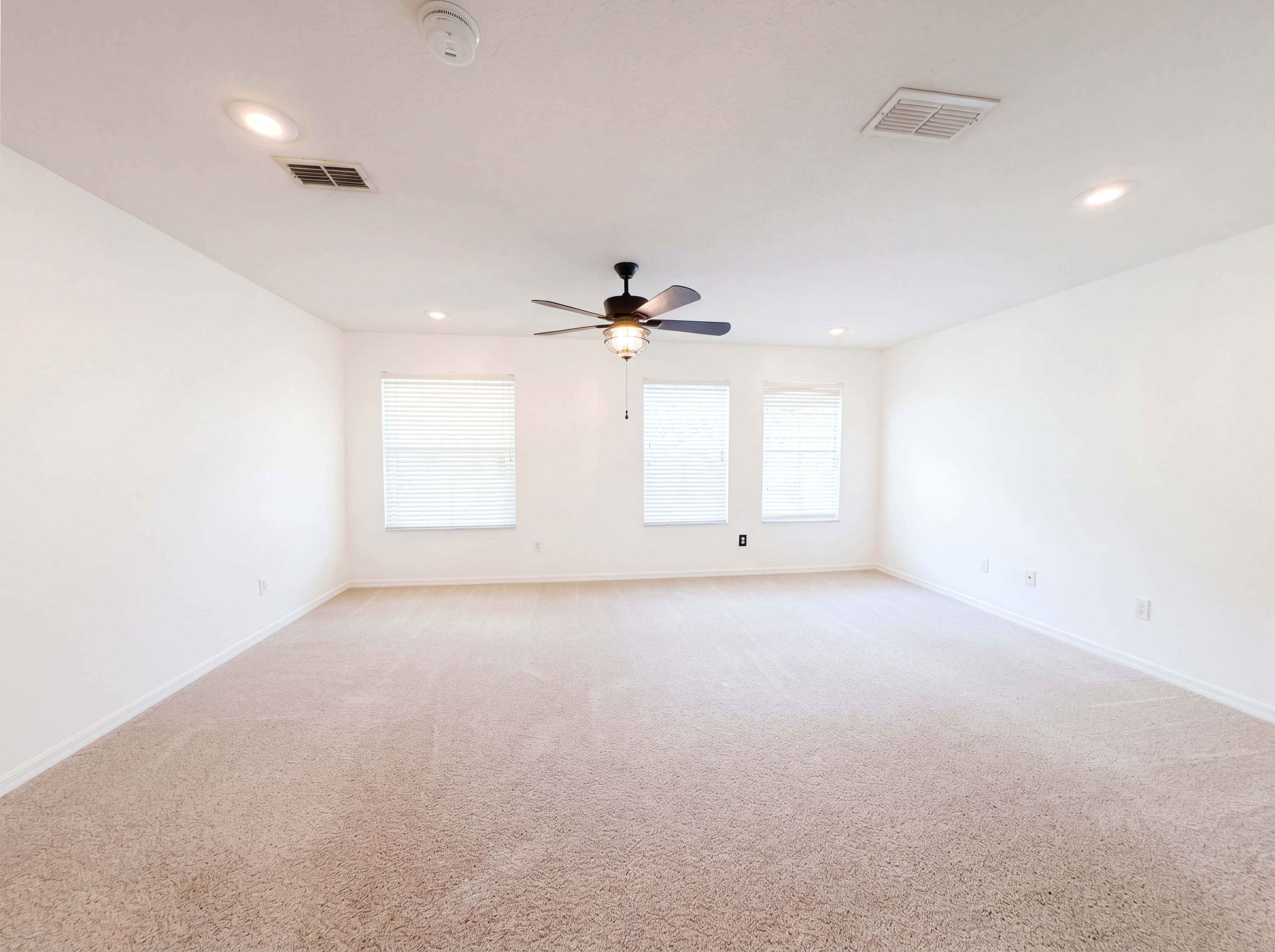 Photo 9 of 29 of 619 Errol Pkwy, Apopka, FL