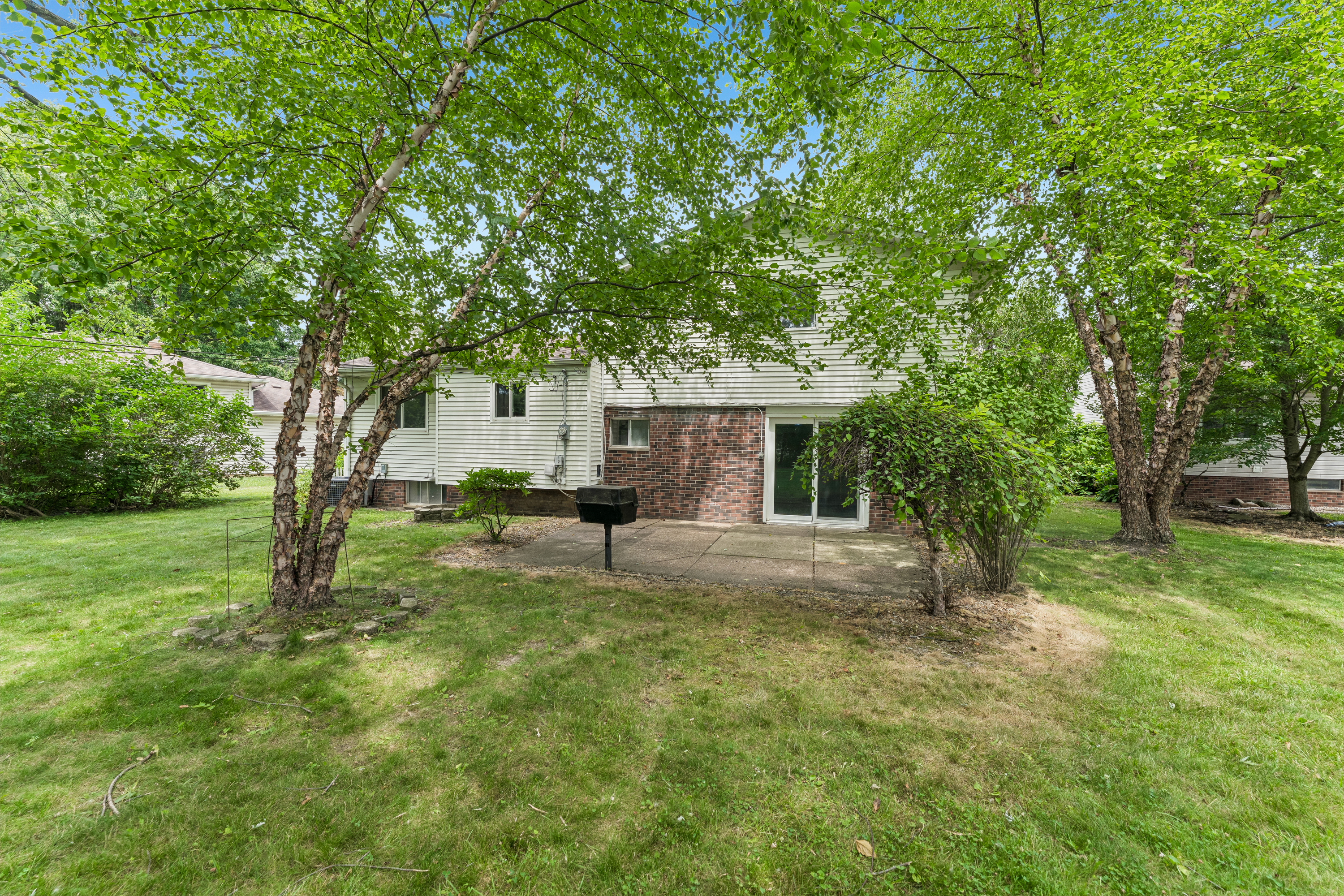 Photo 46 of 52 of 644 Wellfleet Dr, Bay Village, OH