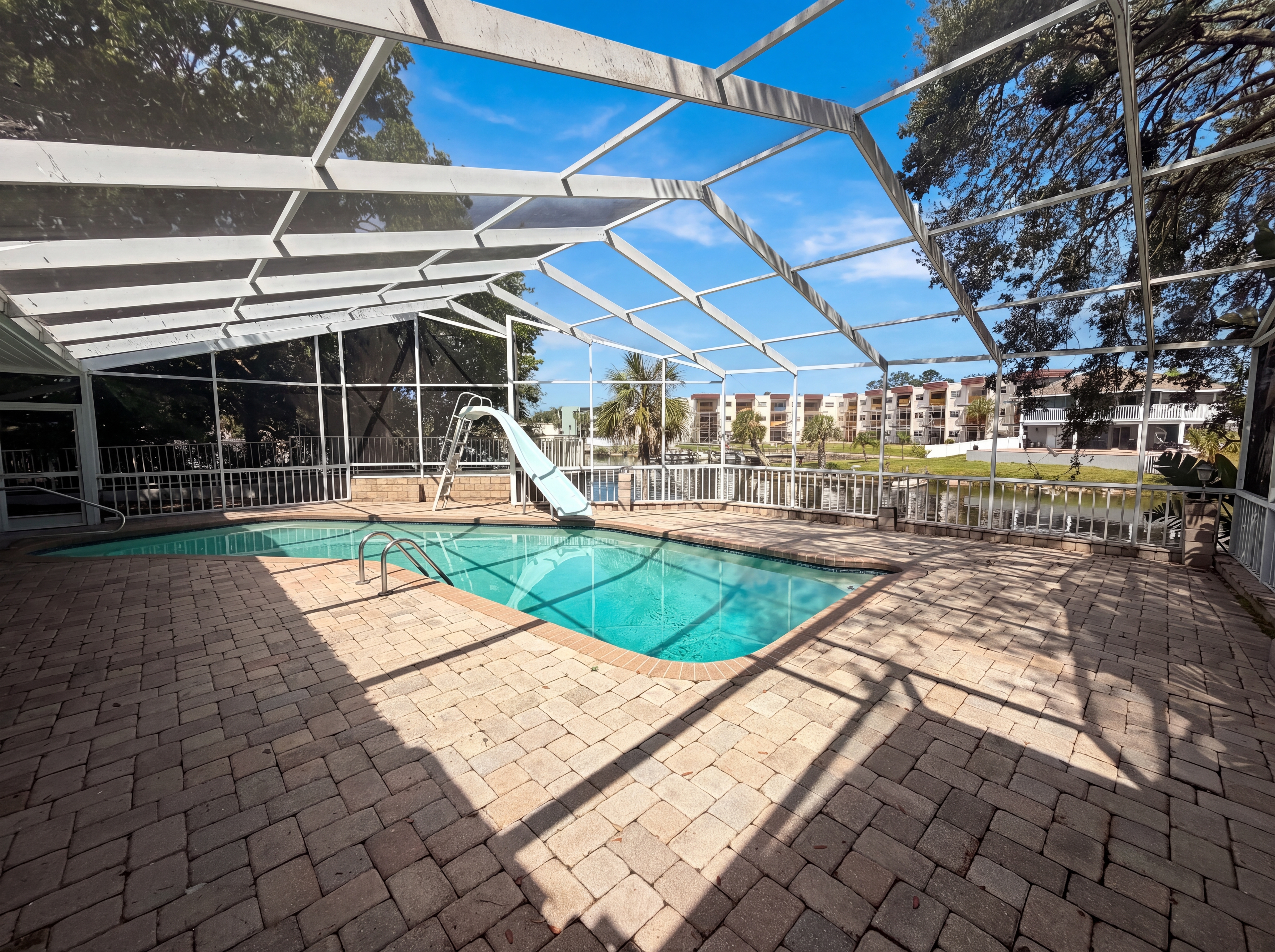 Photo 13 of 50 of 5609 Executive Dr, New Port Richey, FL