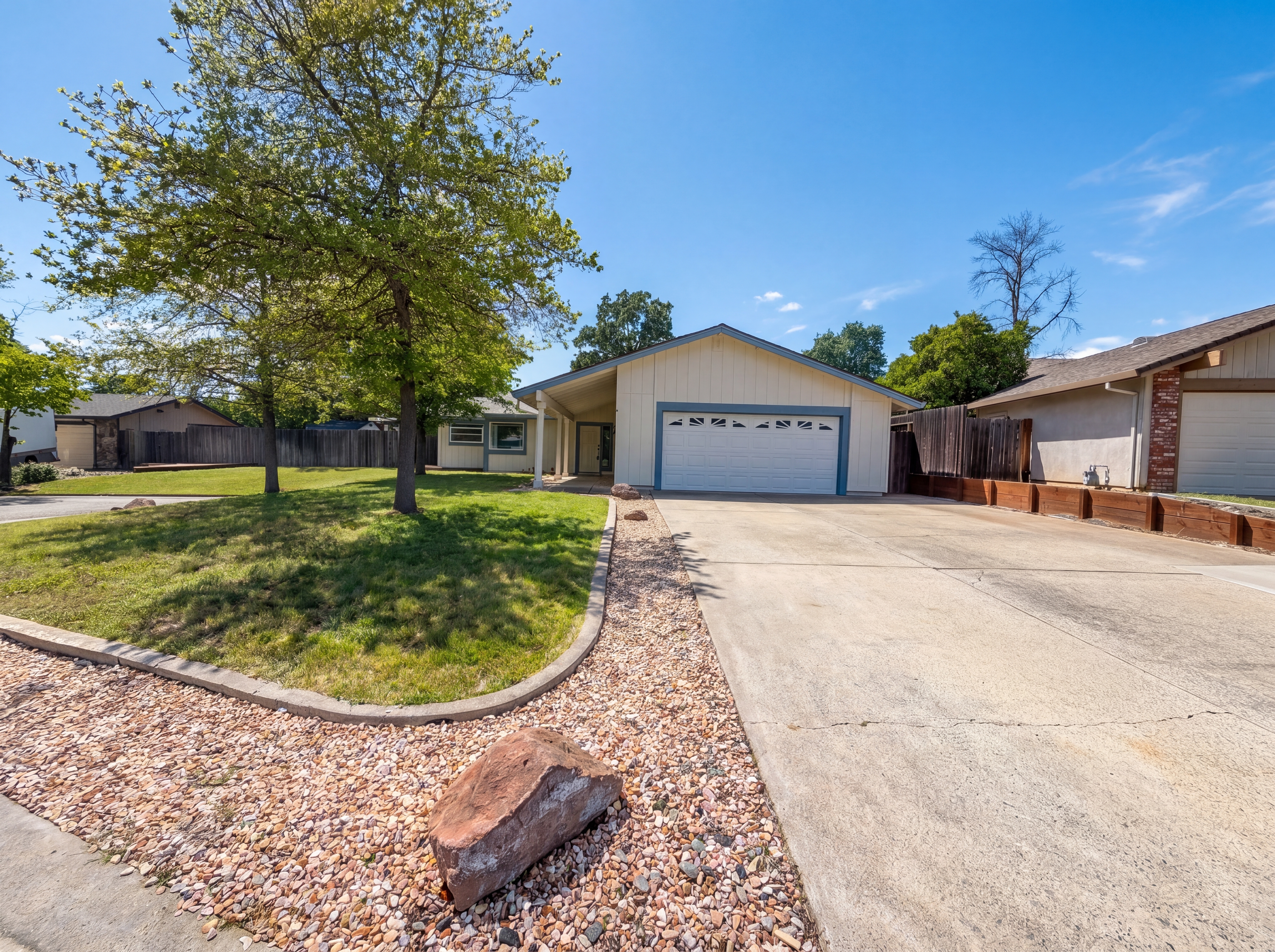 Photo 19 of 27 of 5901 Small Hill Ct, Citrus Heights, CA