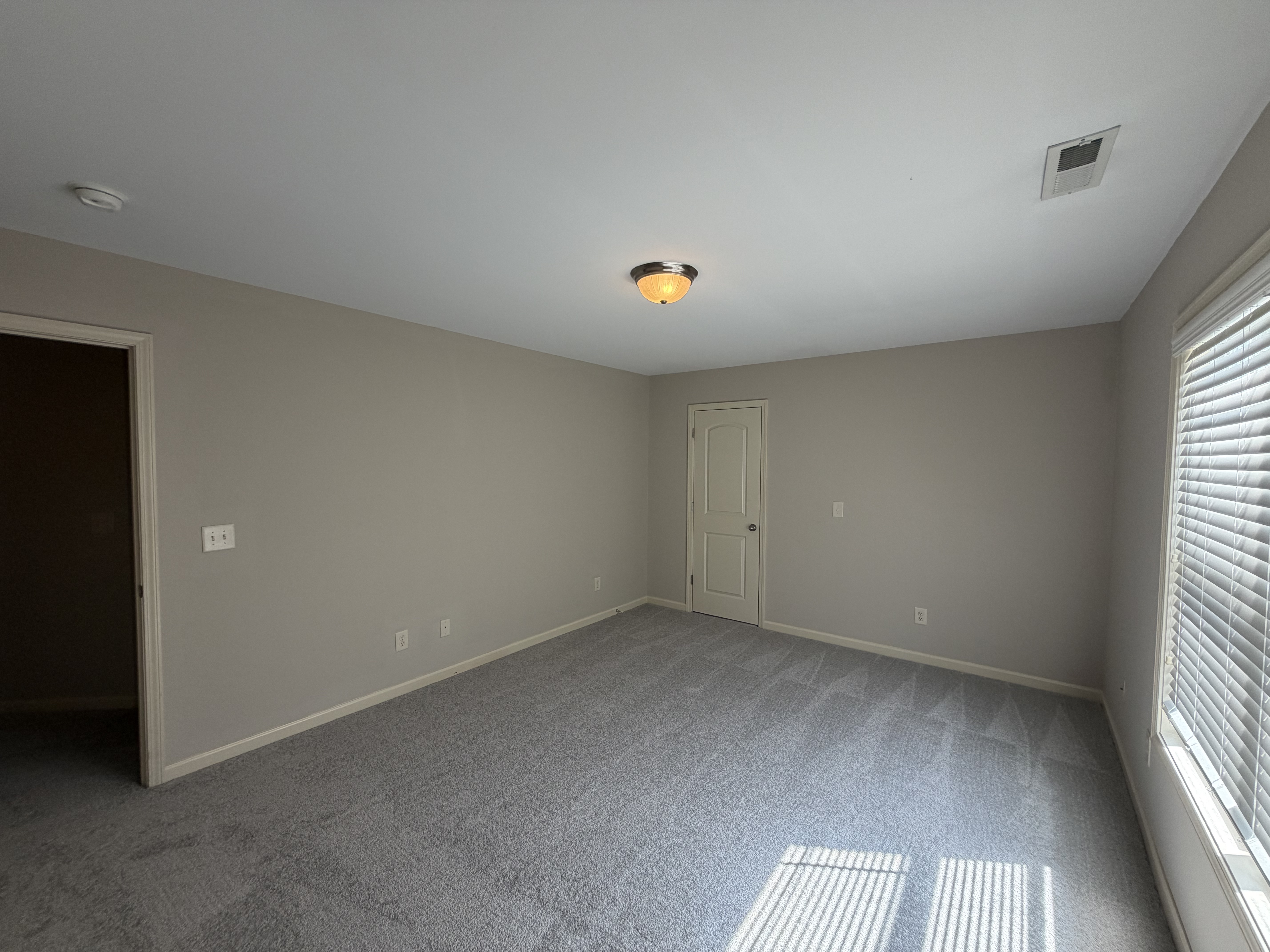 Photo 8 of 17 of 4143 White Kestrel Dr, Raleigh, NC