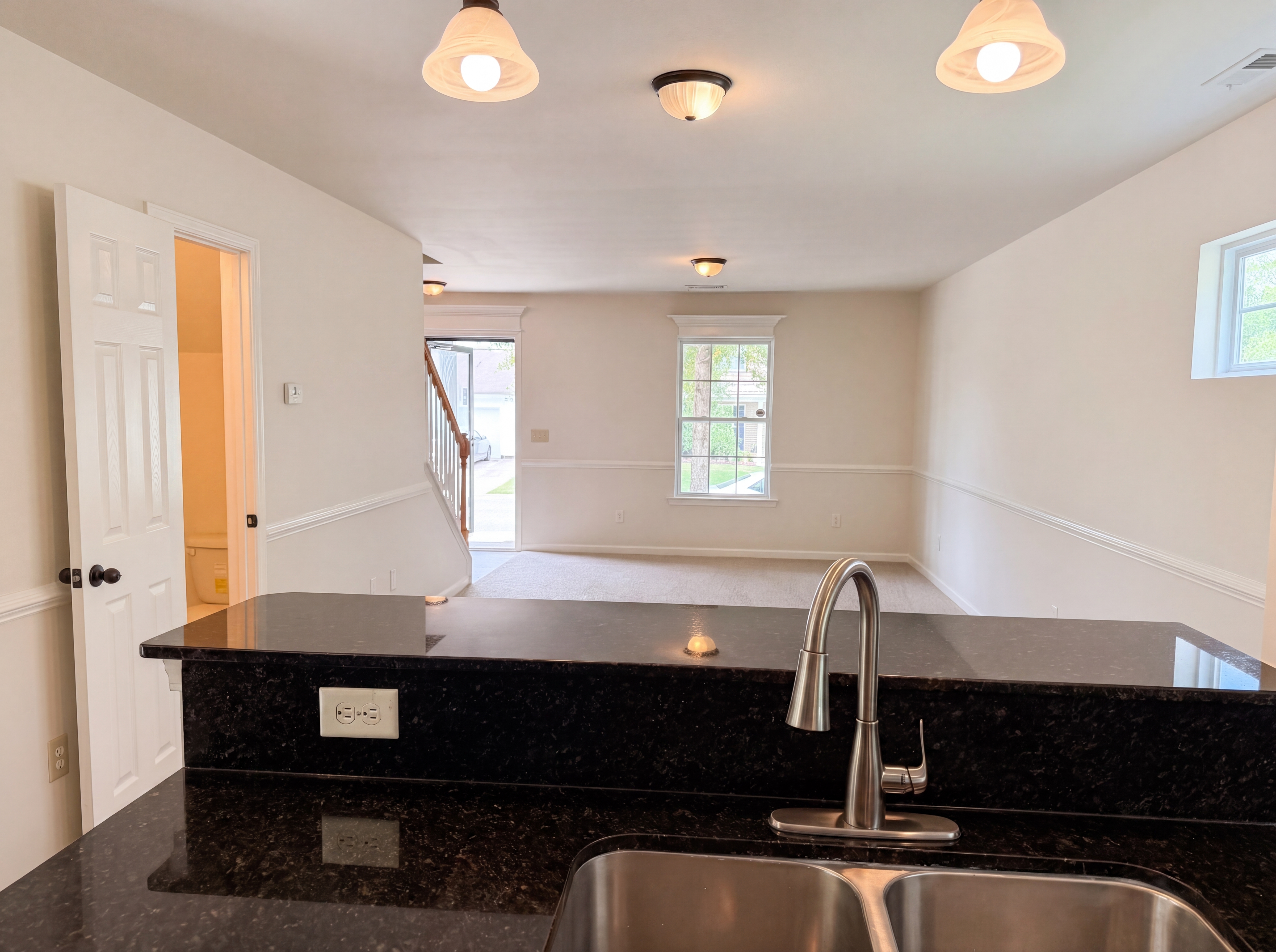 Photo 9 of 24 of 1050 Rabon Pond Dr, Columbia, SC