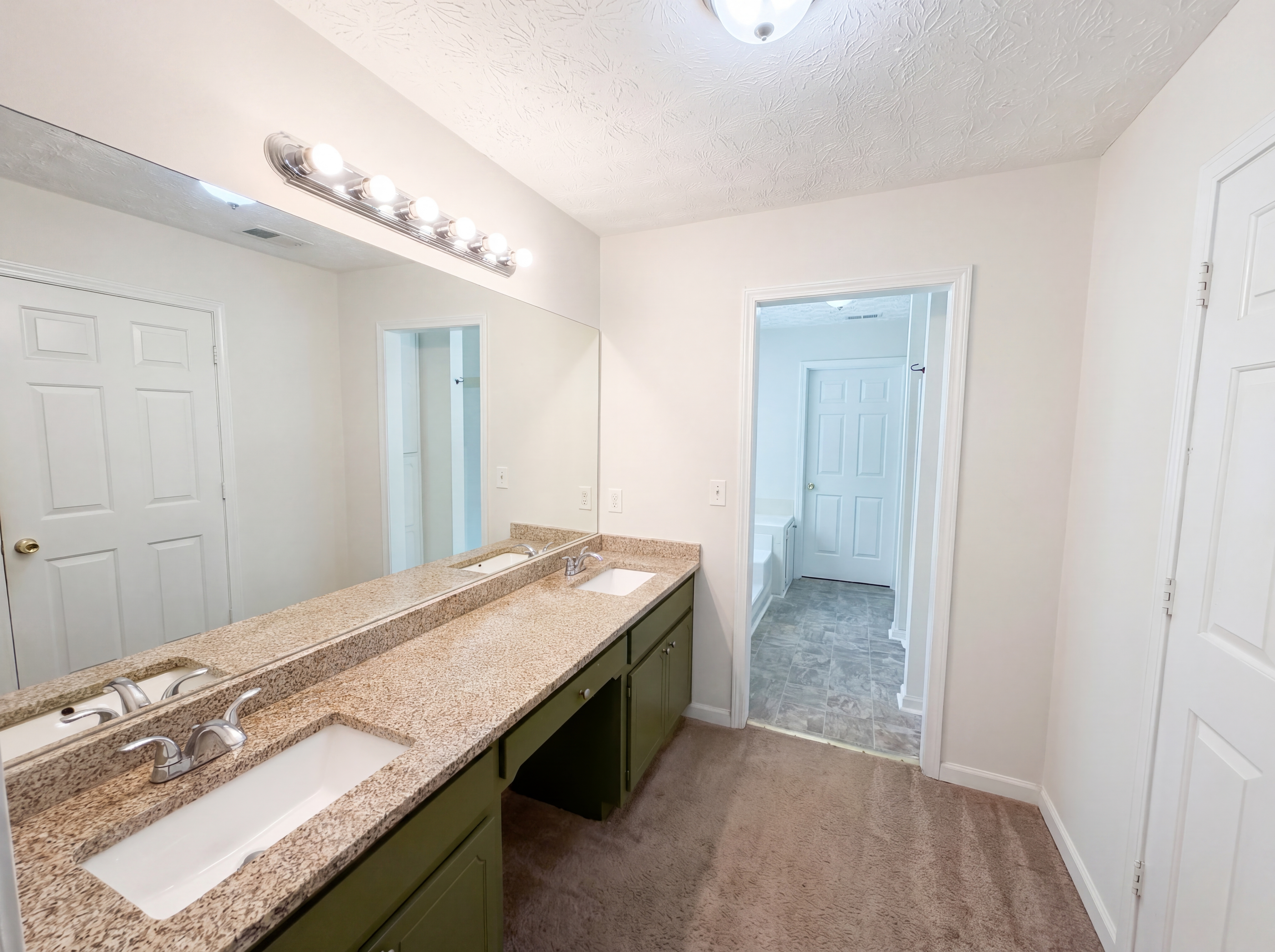 Photo 13 of 22 of 213 Carl Parker Rd, Hampton, GA