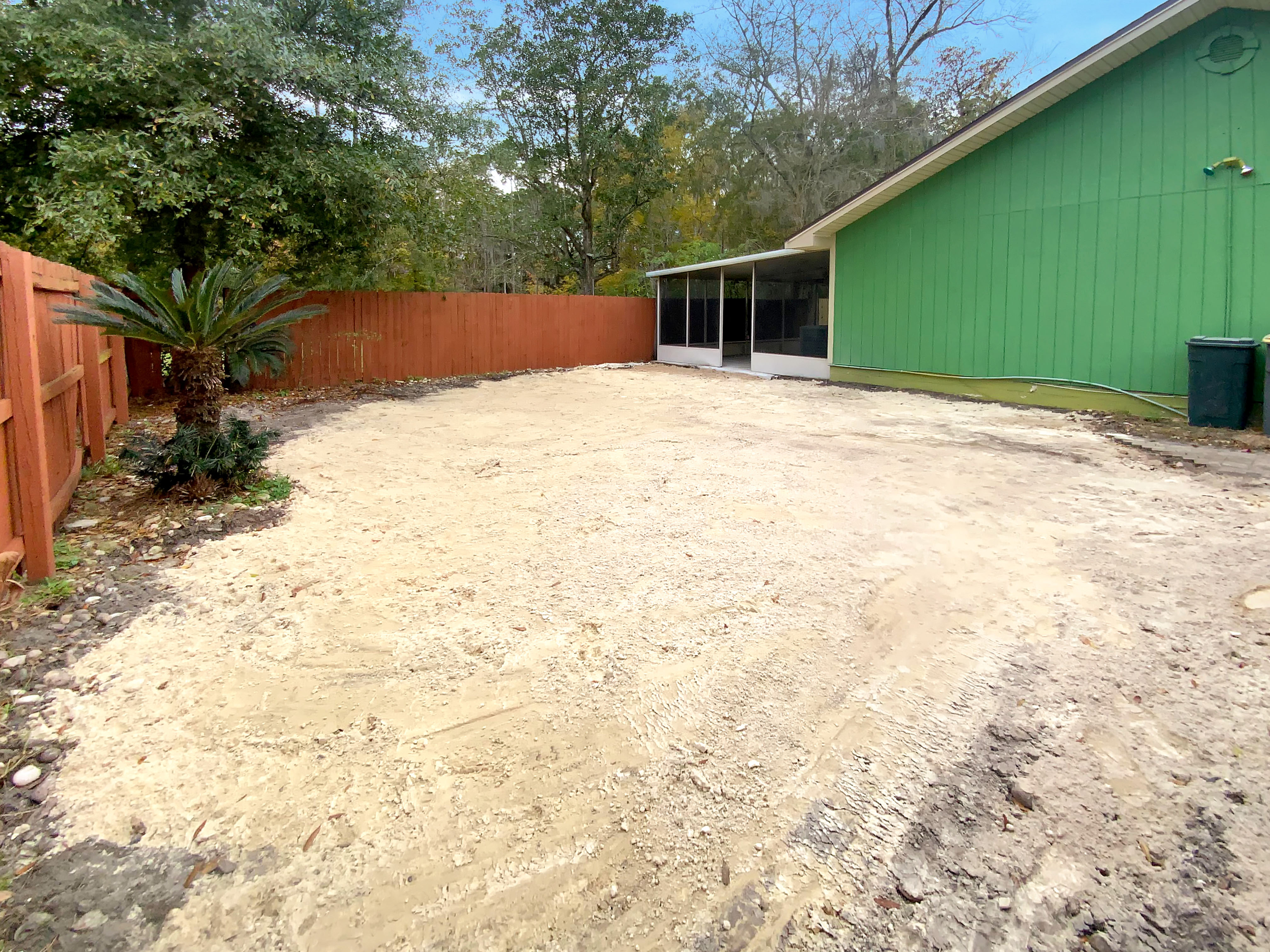 Photo 19 of 22 of 2440 Deloach Ln, Jacksonville, FL