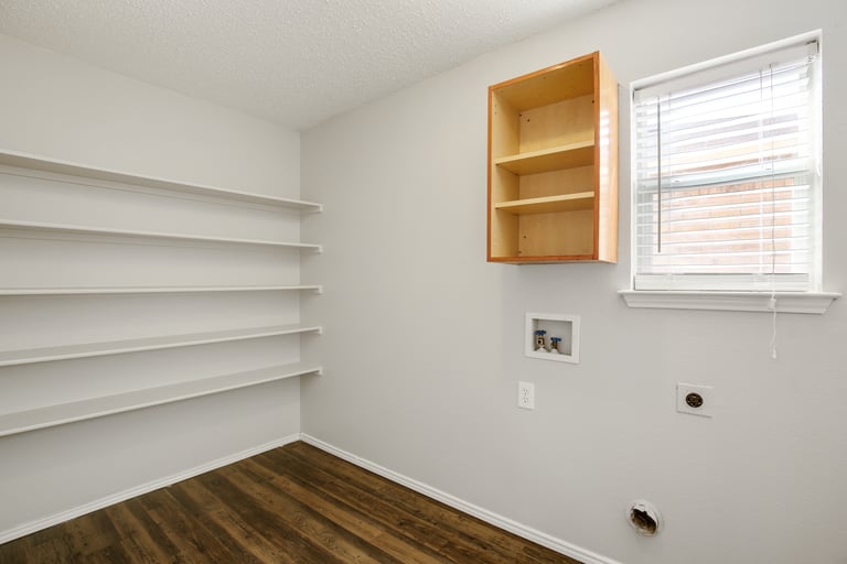 Photo 26 of 27 - 7924 Hidden Brook Dr, Fort Worth, TX 76120