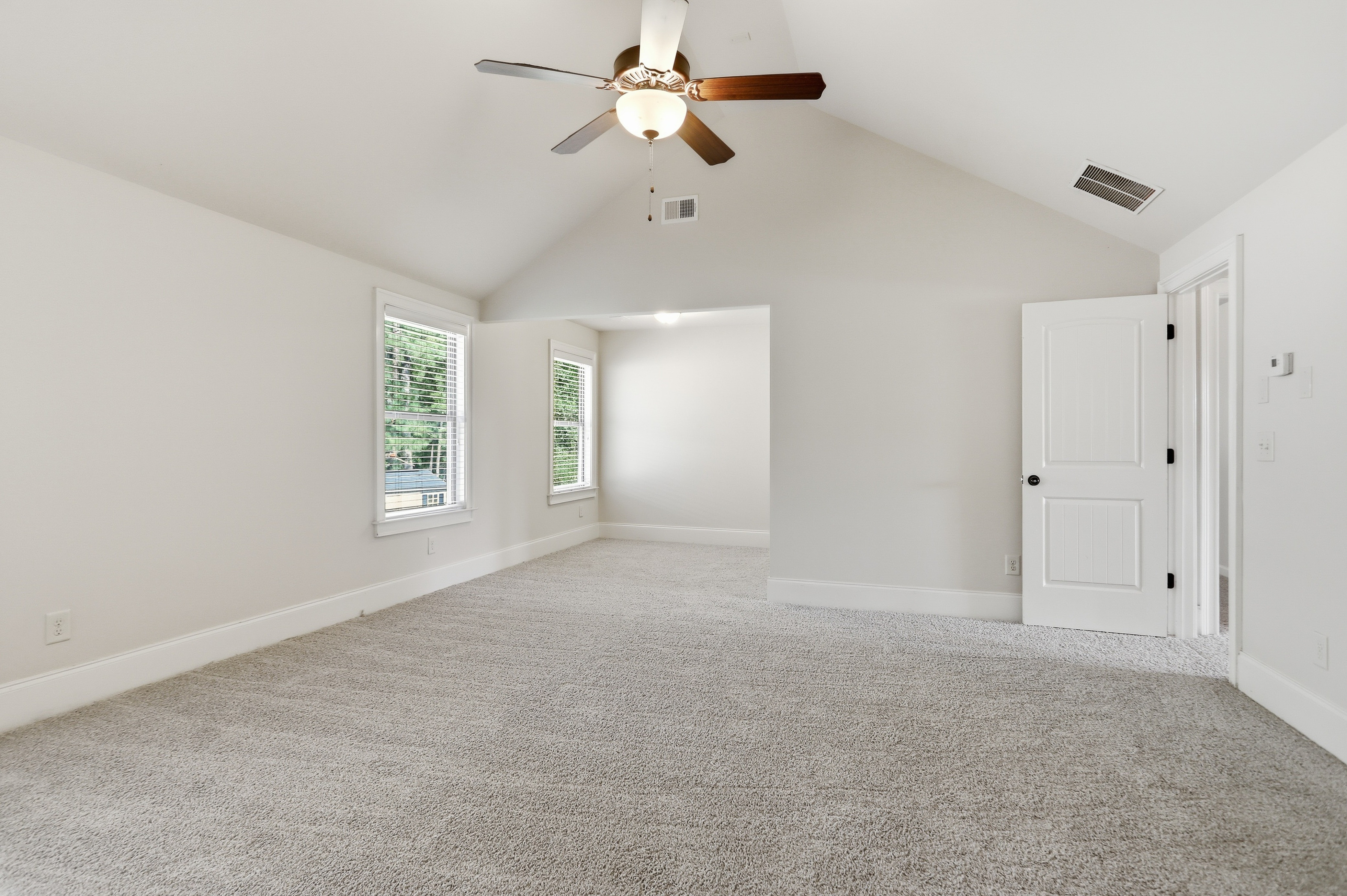 Photo 4 of 44 of 157 Ashbury Cir, Dallas, GA