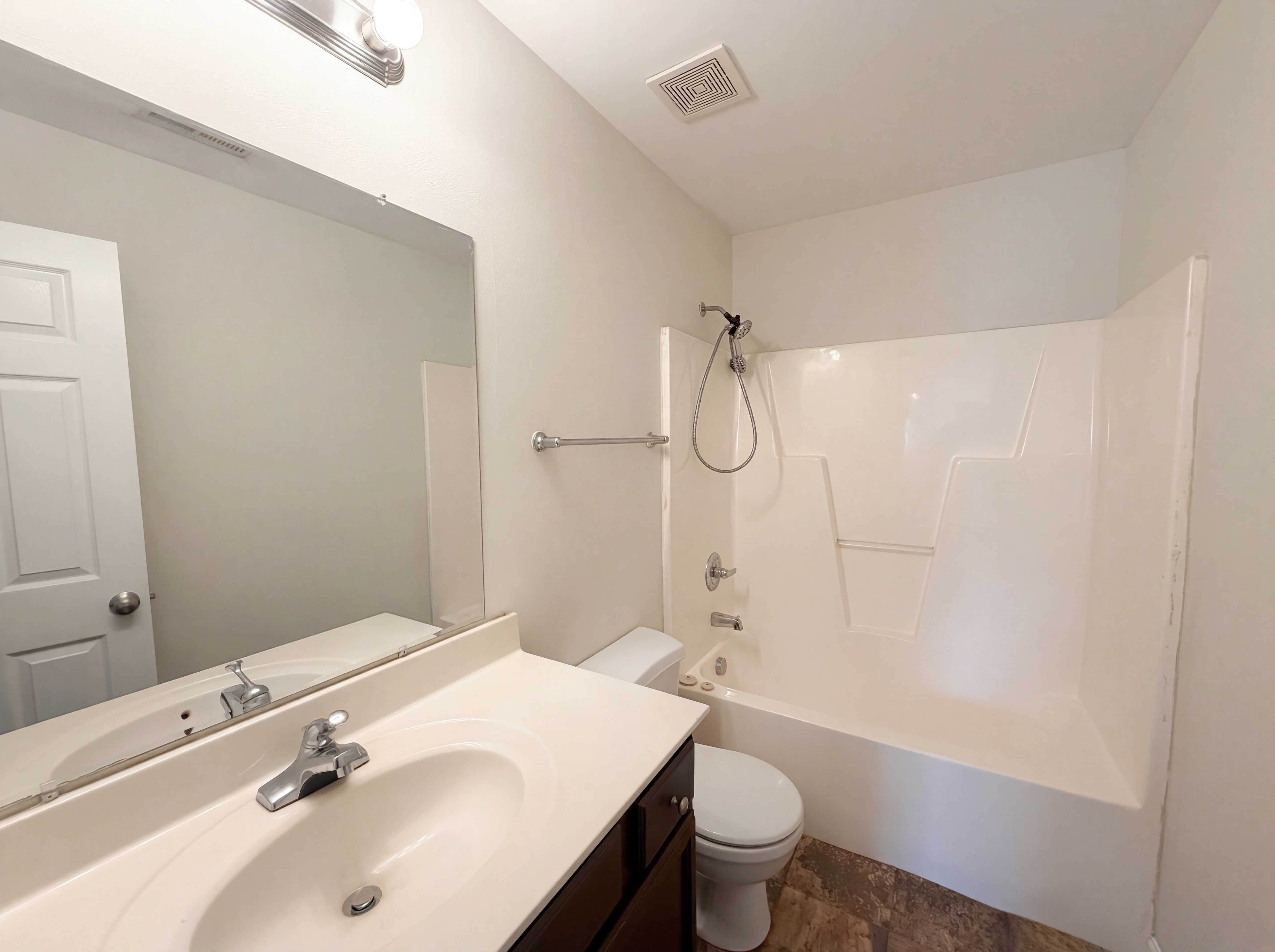 Photo 10 of 17 of 3705 Chancellorsville Ct, Raleigh, NC