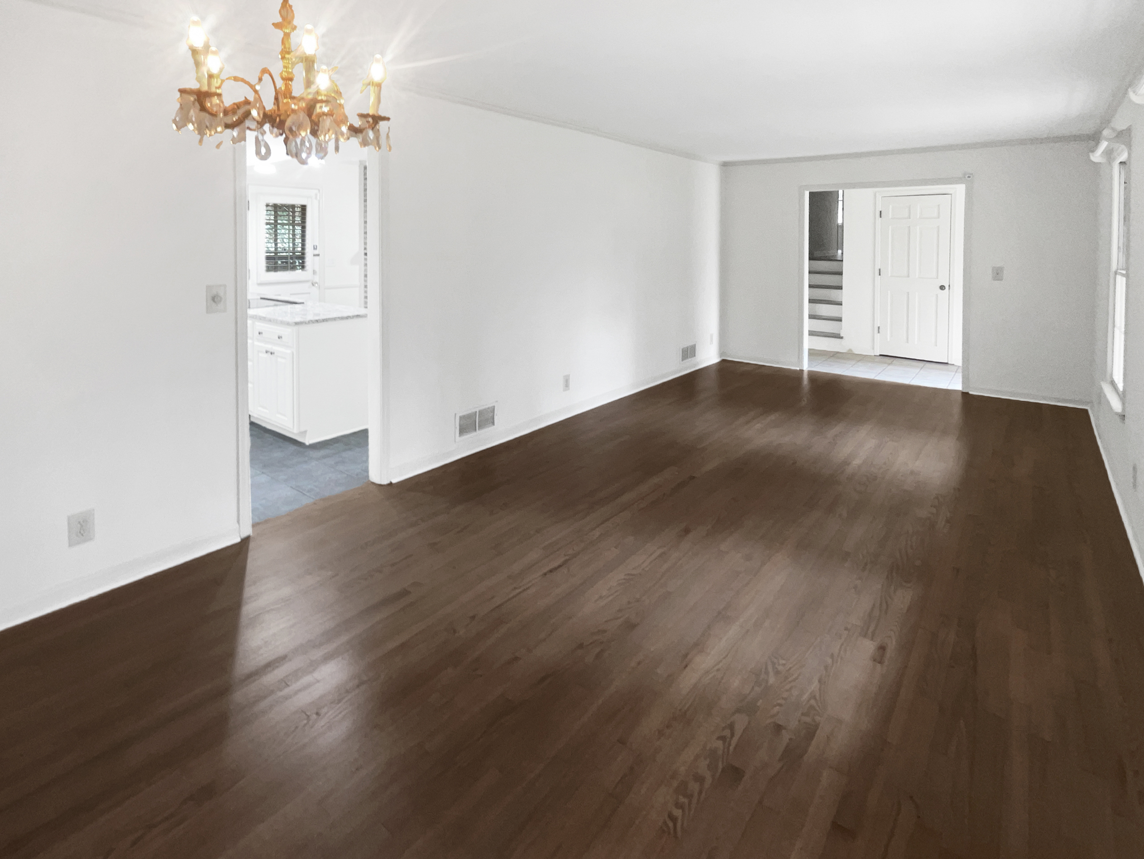 Photo 19 of 26 of 3969 Briaridge Cir, Atlanta, GA
