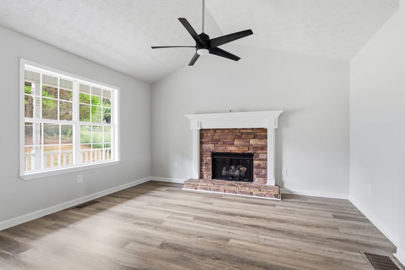 Property photo 3 of 31 Stiles Ct SW