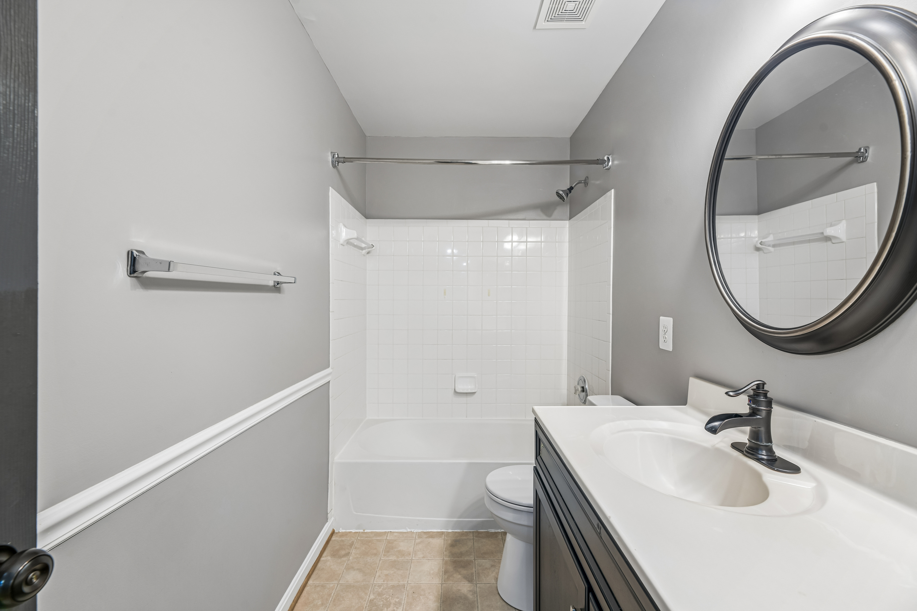 Photo 73 of 84 of 6046 Persinger House Ct, Manassas, VA