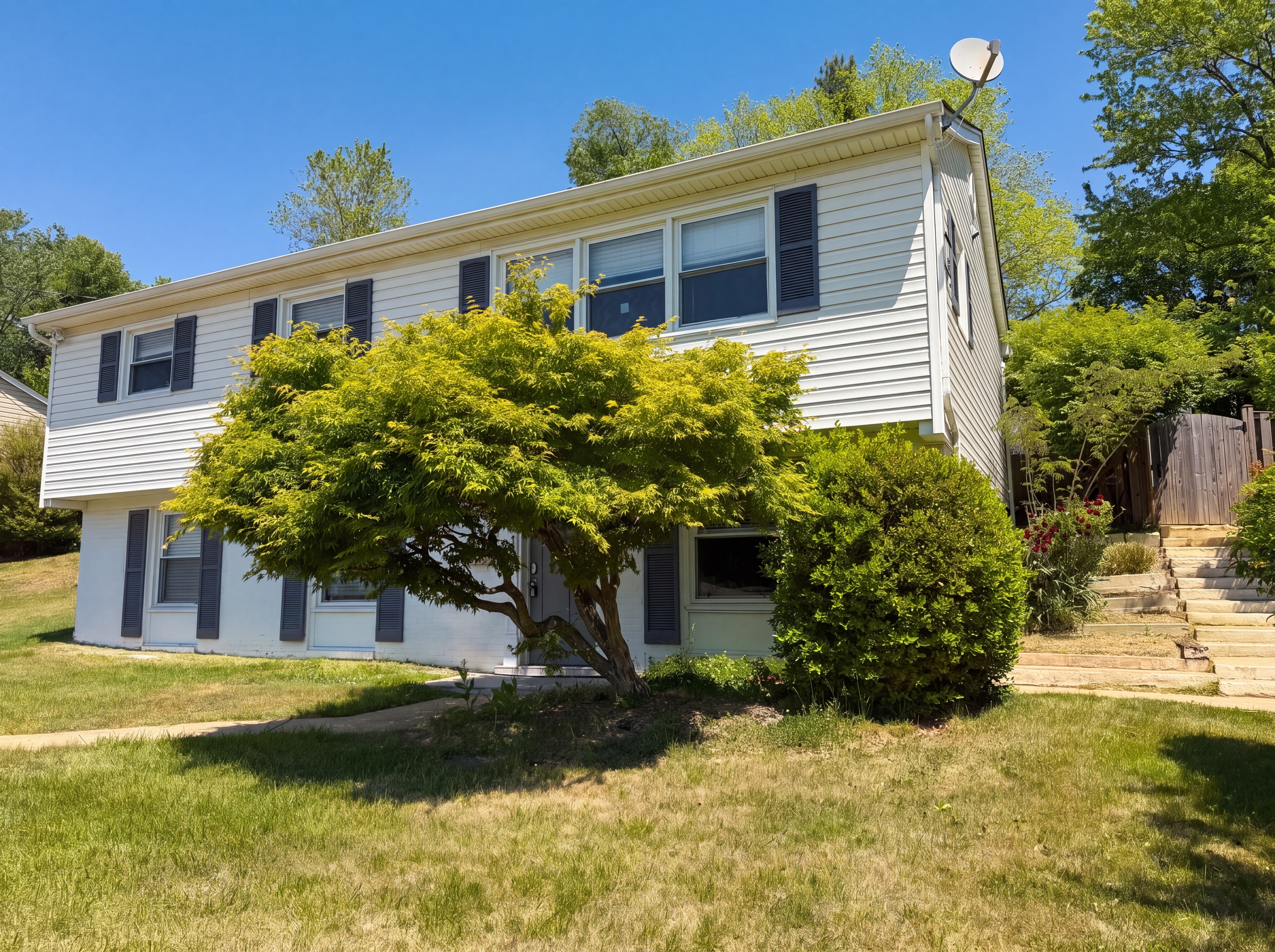 Photo 43 of 69 of 6515 Carriage Dr, Alexandria, VA