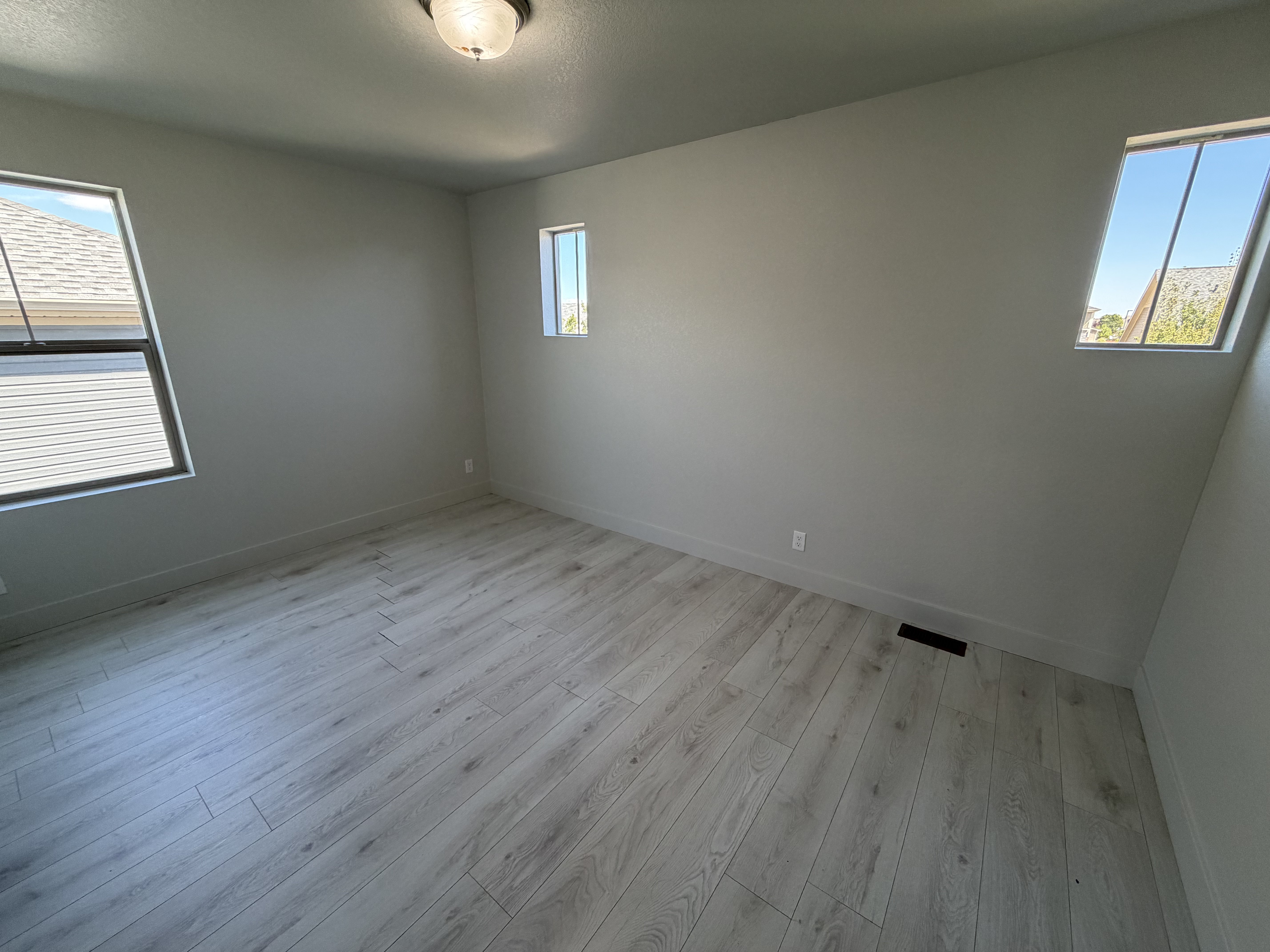 Photo 22 of 46 of 19036 Randolph Pl, Denver, CO
