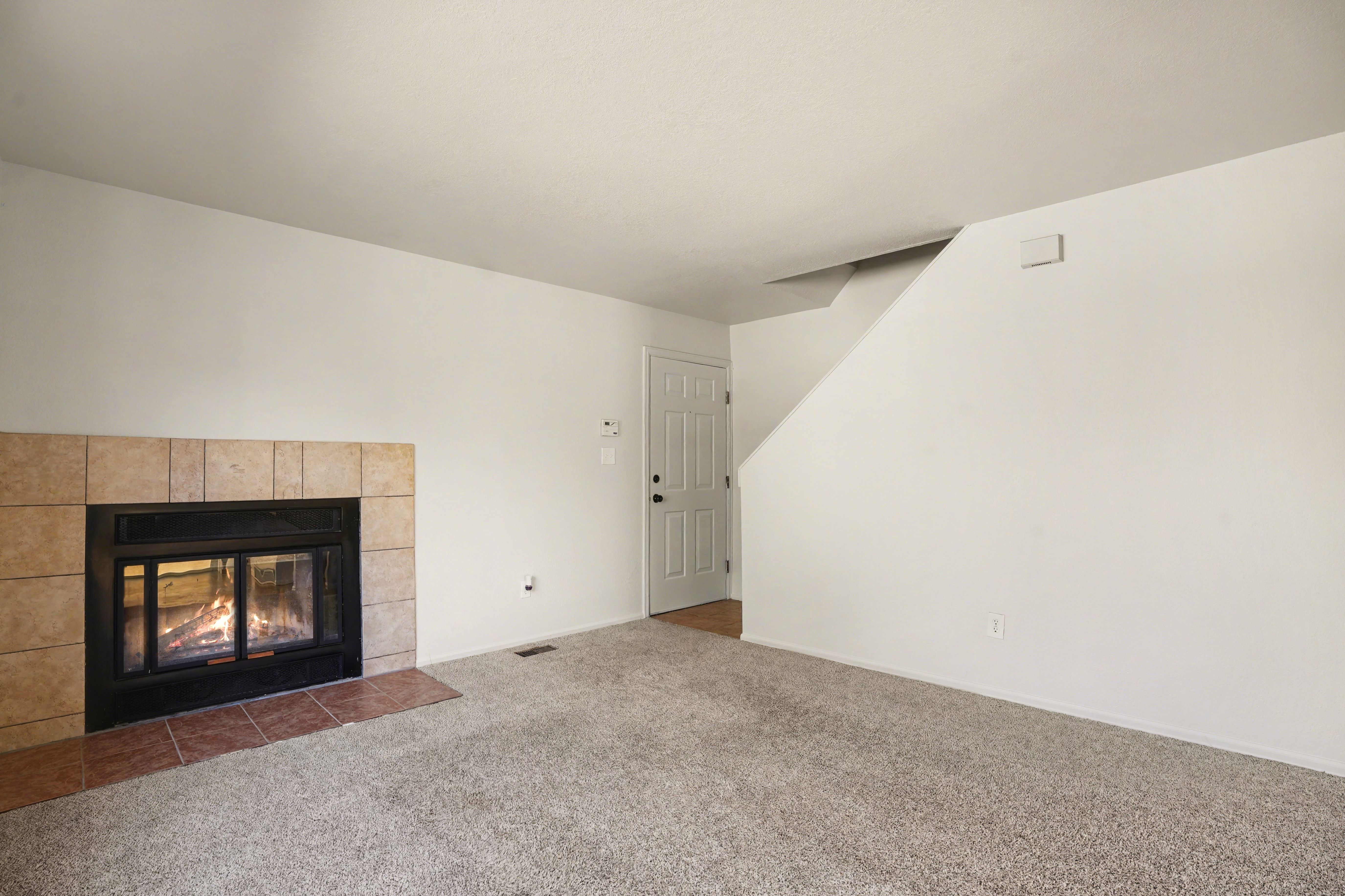 Photo 3 of 18 of 20 Pineridge Ct, Pueblo, CO