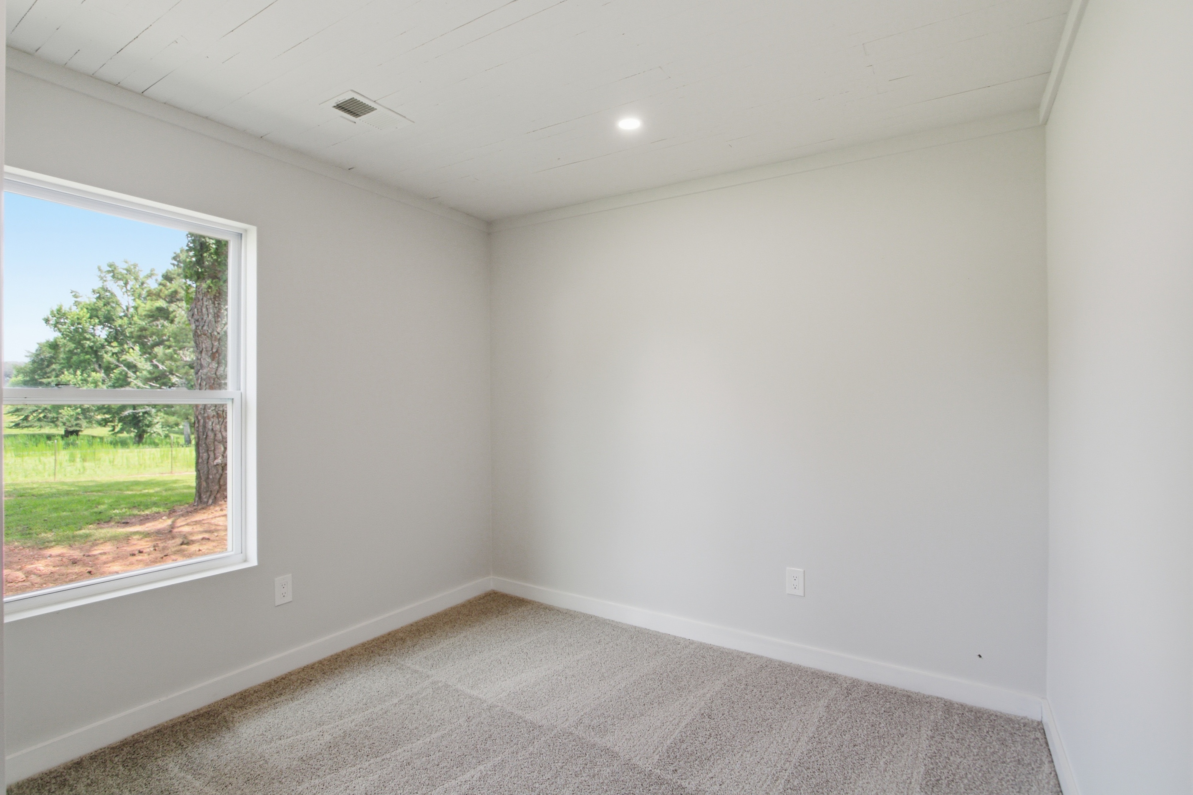Photo 14 of 29 of 2929 Vinson Mountain Rd, Rockmart, GA