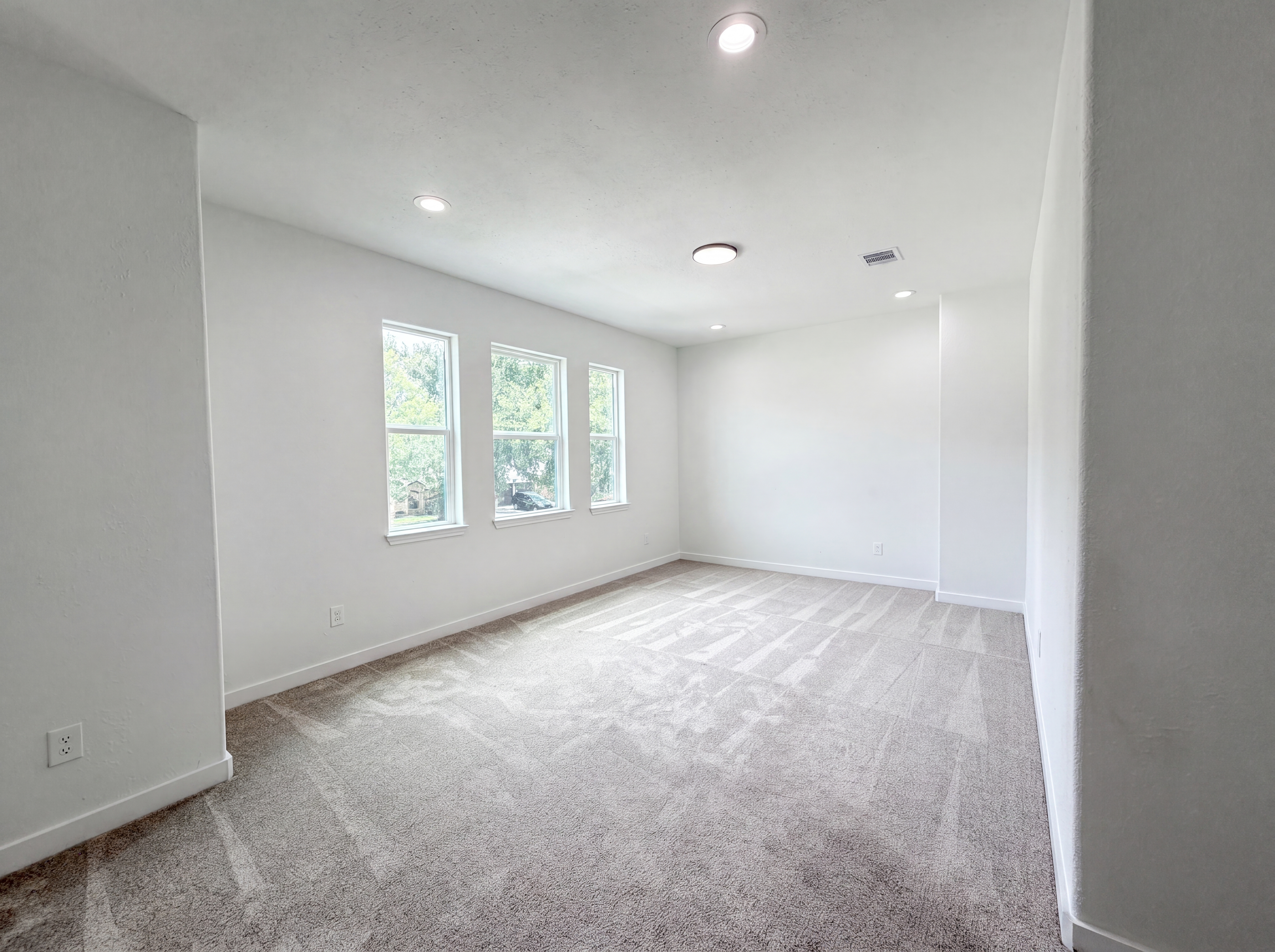 Photo 4 of 20 of 6711 Rowell Ct, Missouri City, TX