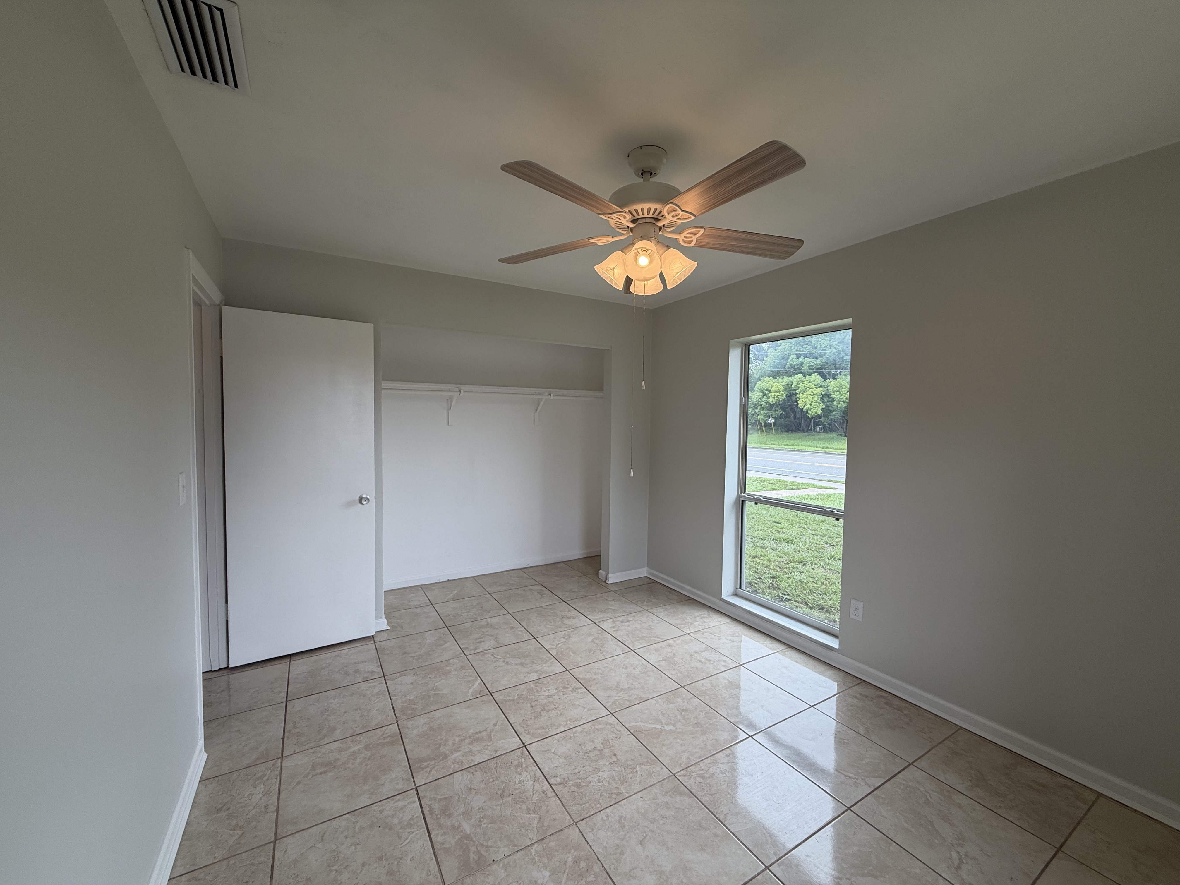 Photo 14 of 24 of 1521 Fort Smith Blvd, Deltona, FL
