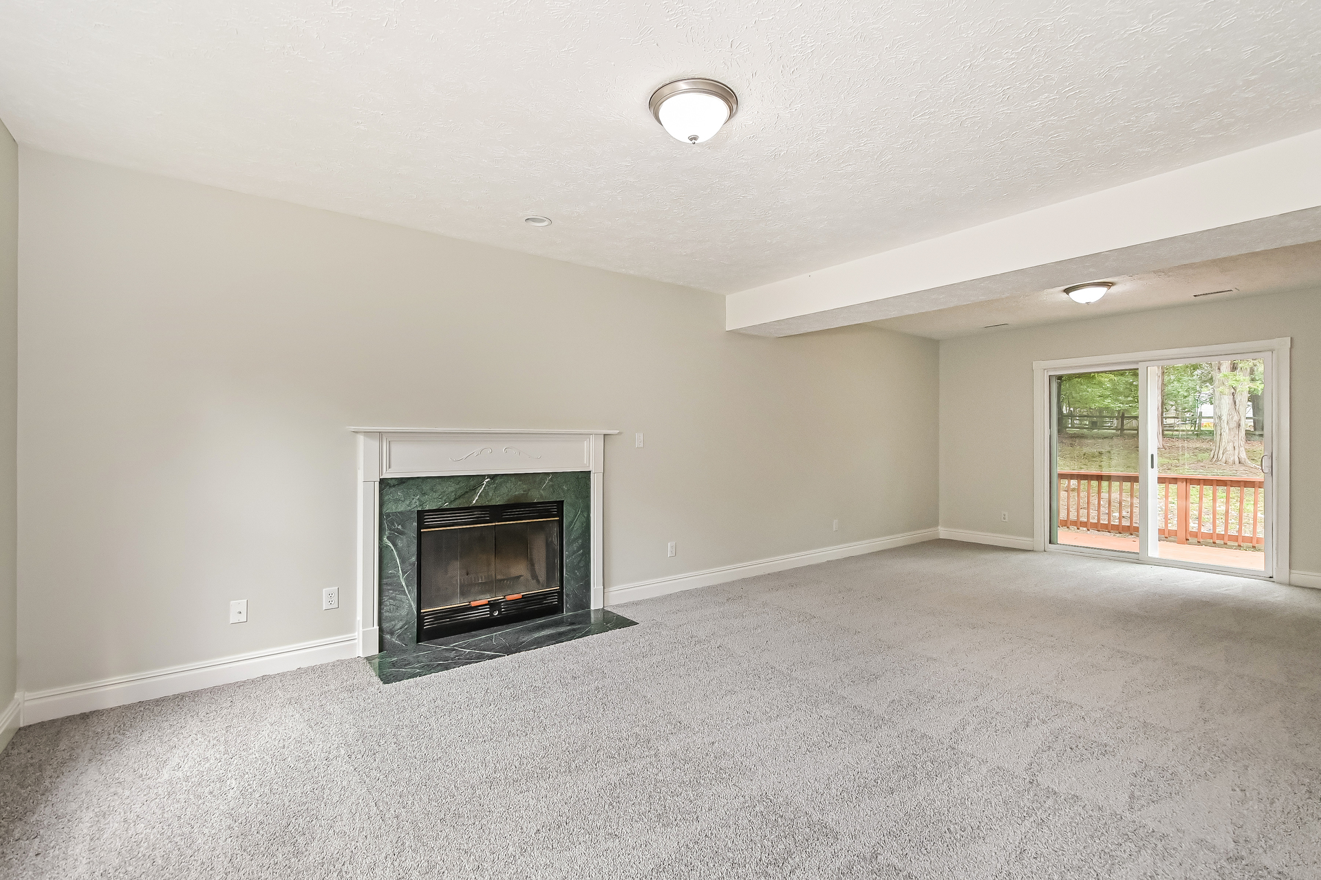 Photo 3 of 21 of 338 Jefferson Dr, Palmyra, VA