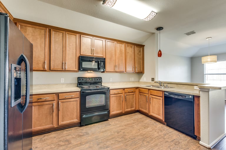 Photo 2 of 31 - 114 Rambling Way, Forney, TX 75126