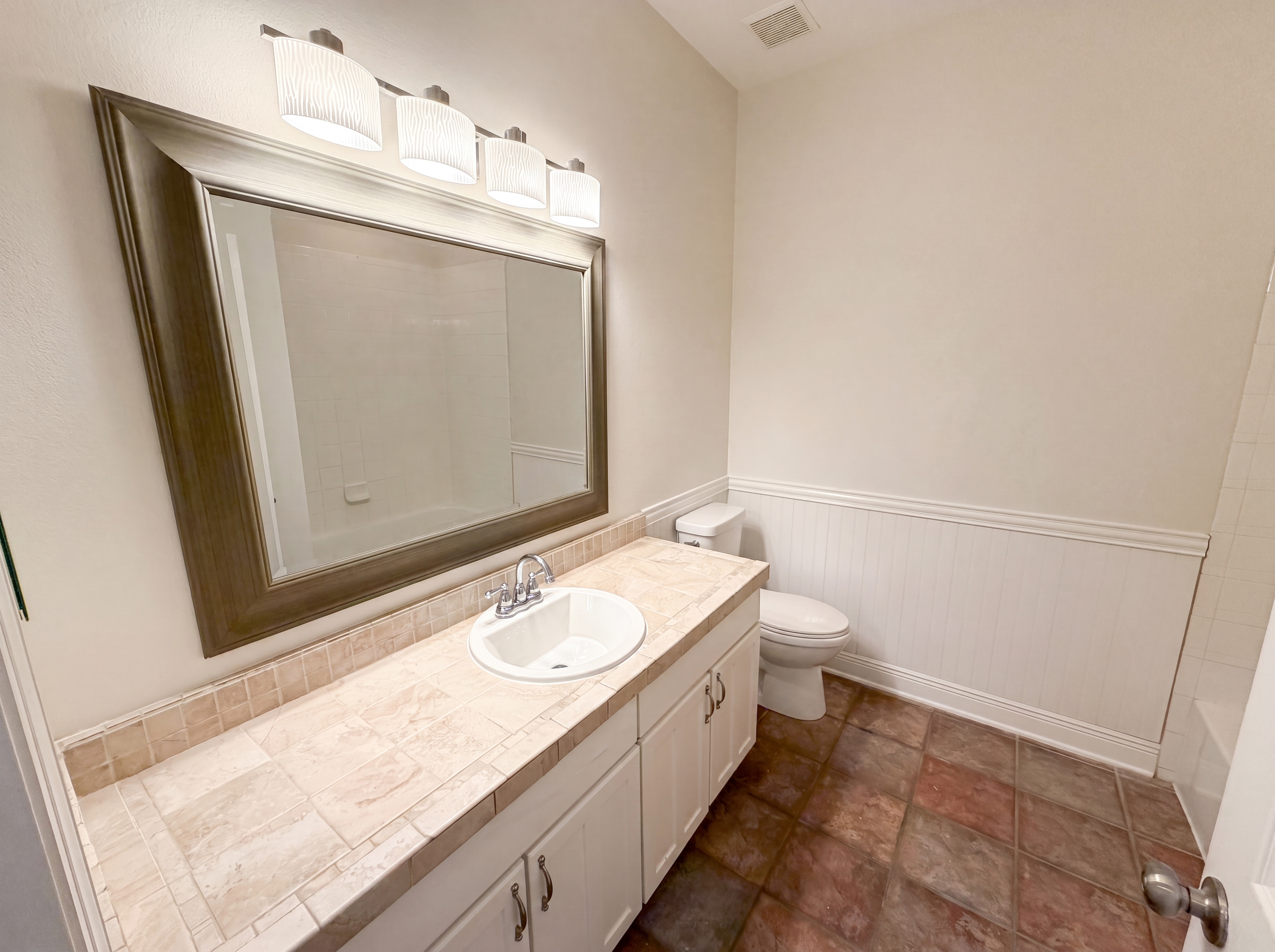 Photo 13 of 34 of 3379 Morelyn Crest Cir, Orlando, FL