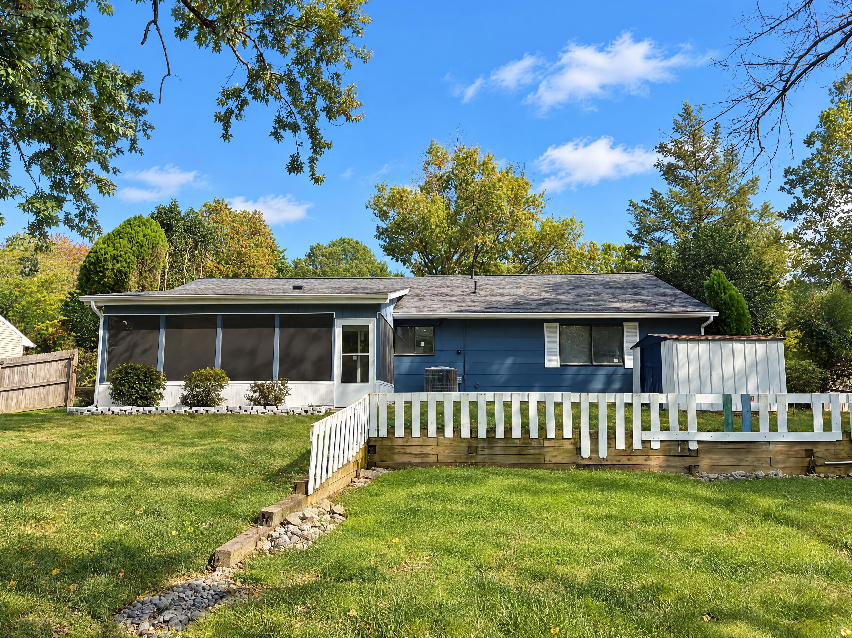 Photo 5 of 19 of 2908 Nemeth Ln, Bowie, MD