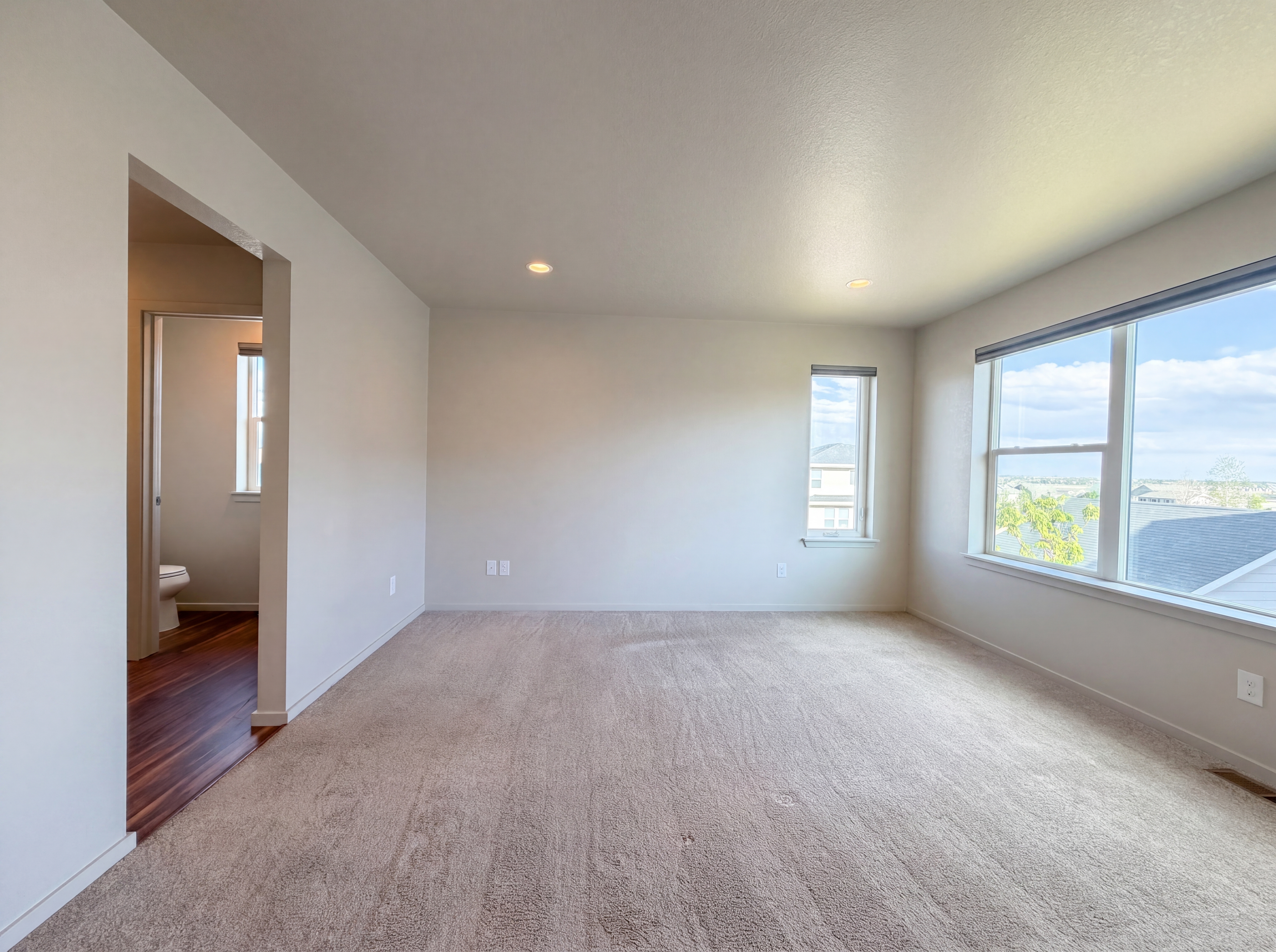 Photo 4 of 42 of 12746 River Rock Way, Longmont, CO