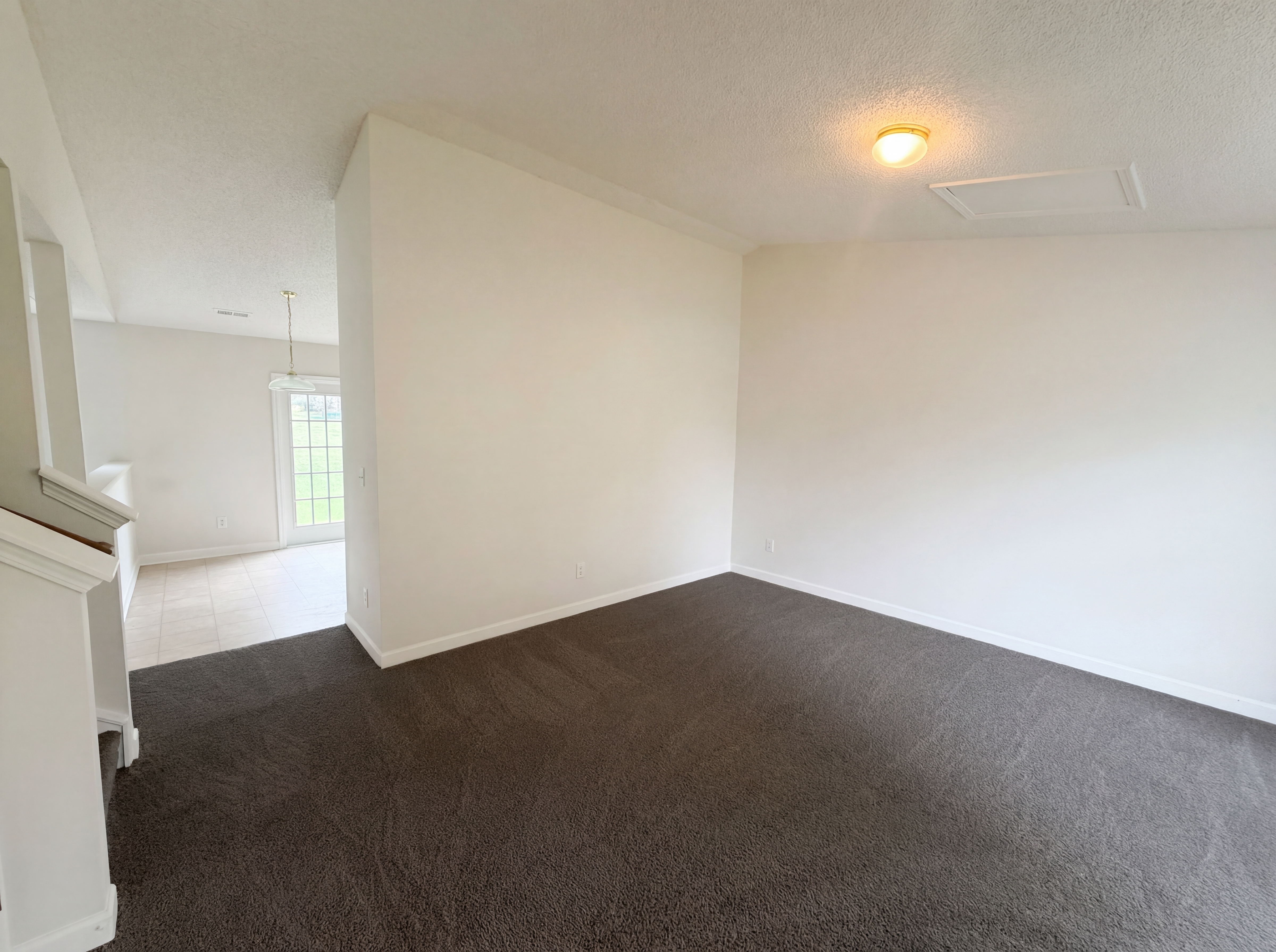 Photo 6 of 19 of 6620 Iron Brigade Ln, Charlotte, NC
