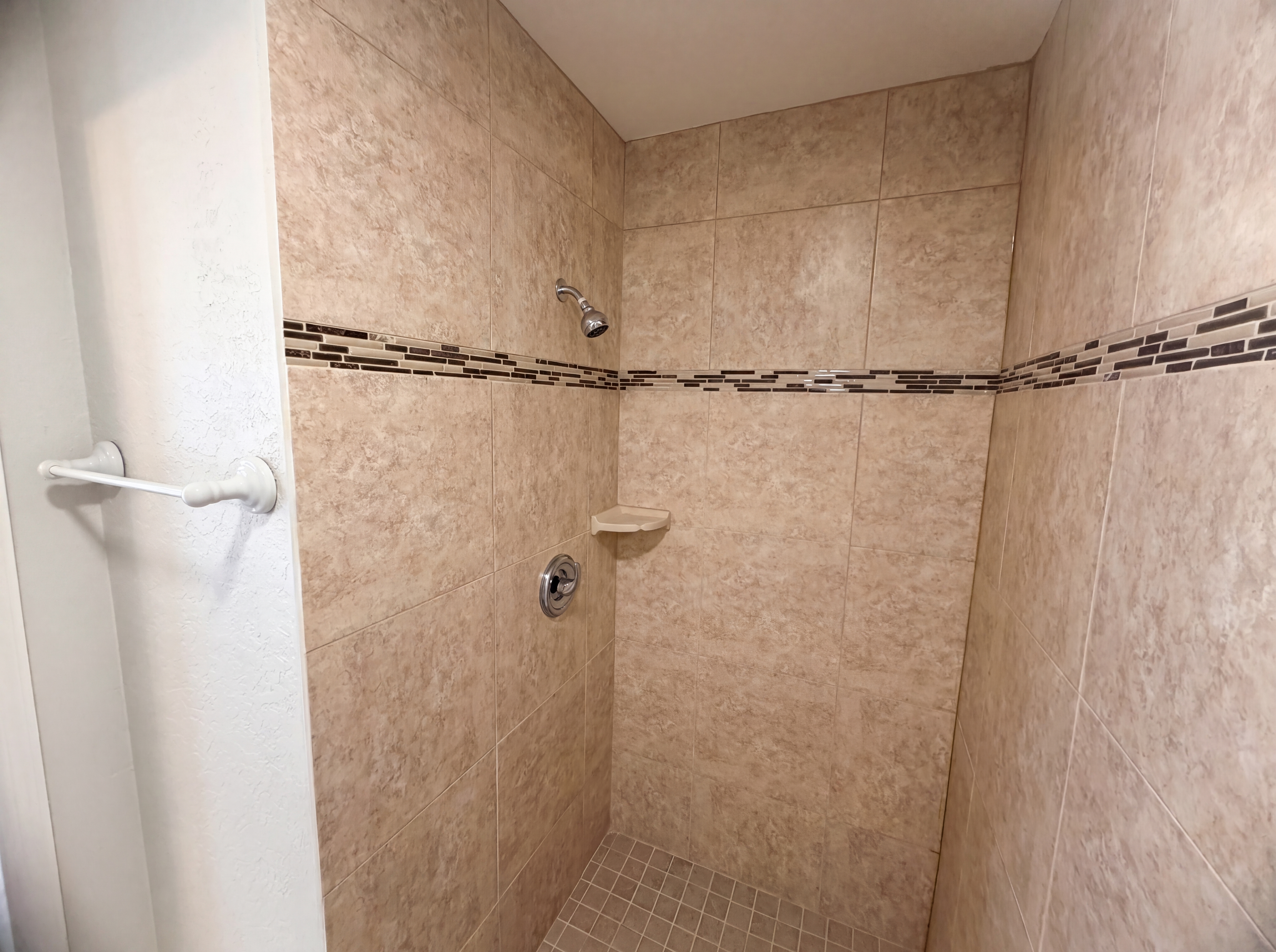 Photo 17 of 45 of 2385 SW Neal Rd, Port Saint Lucie, FL