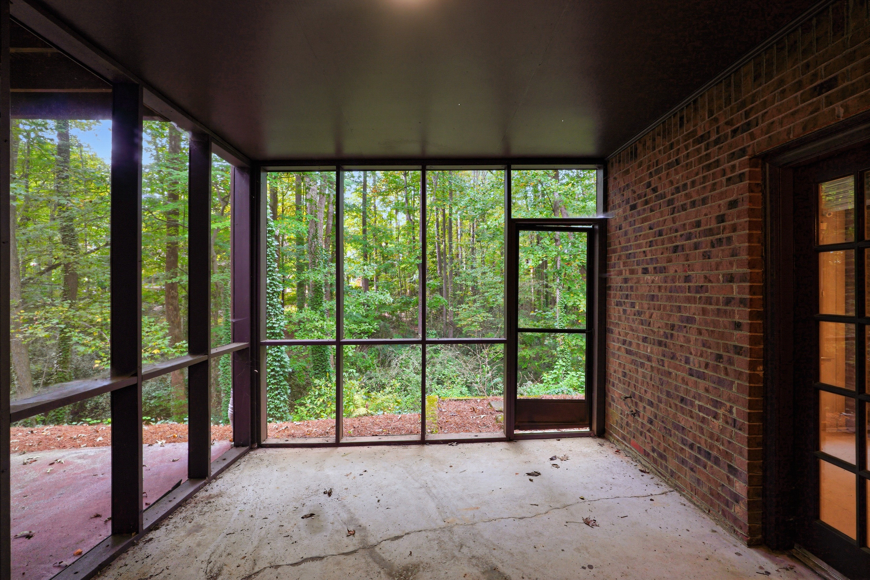 Photo 54 of 63 of 2360 Kimbrough Ct, Sandy Springs, GA