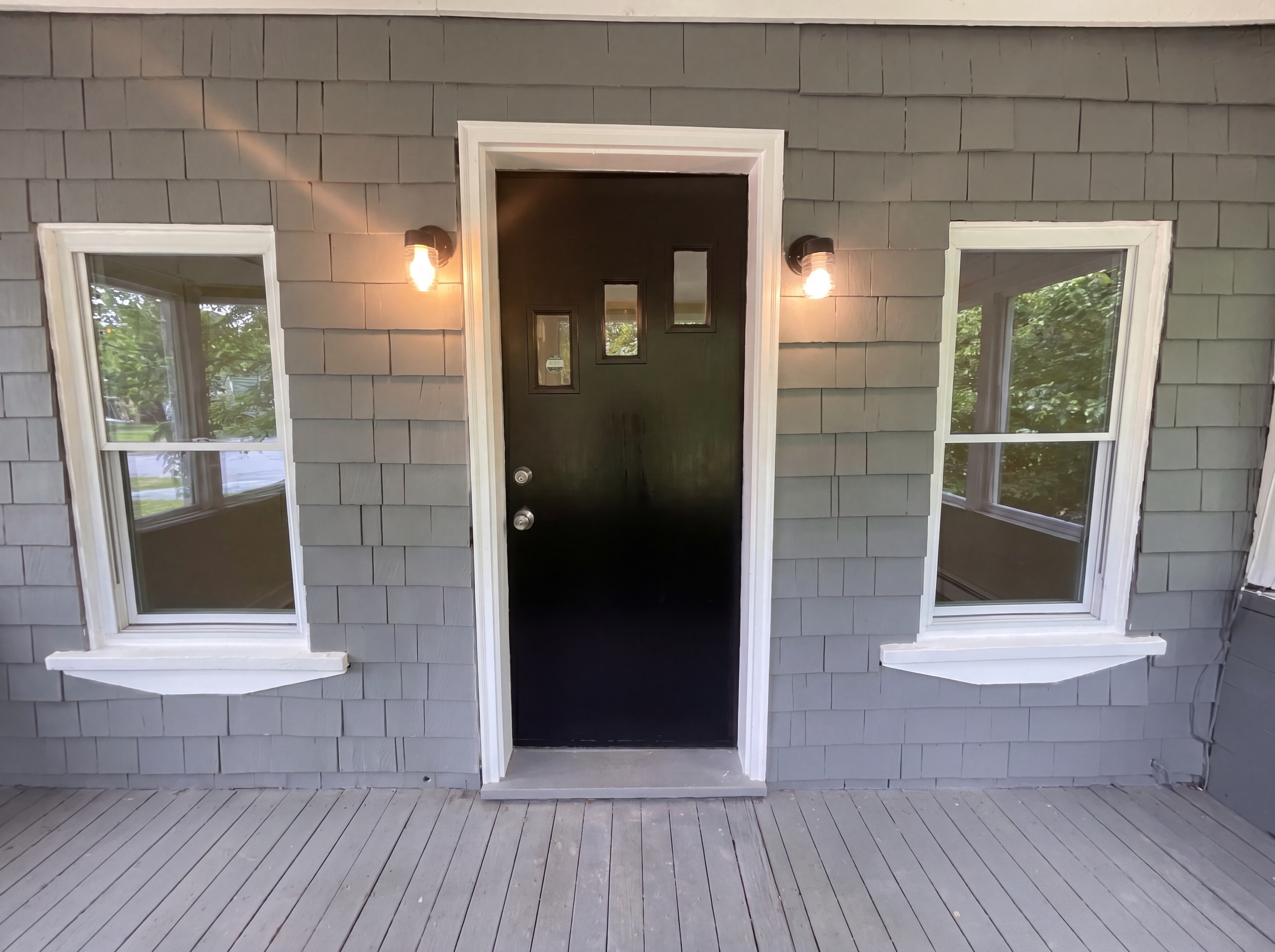 Photo 16 of 22 of 361 Tremont St, Taunton, MA
