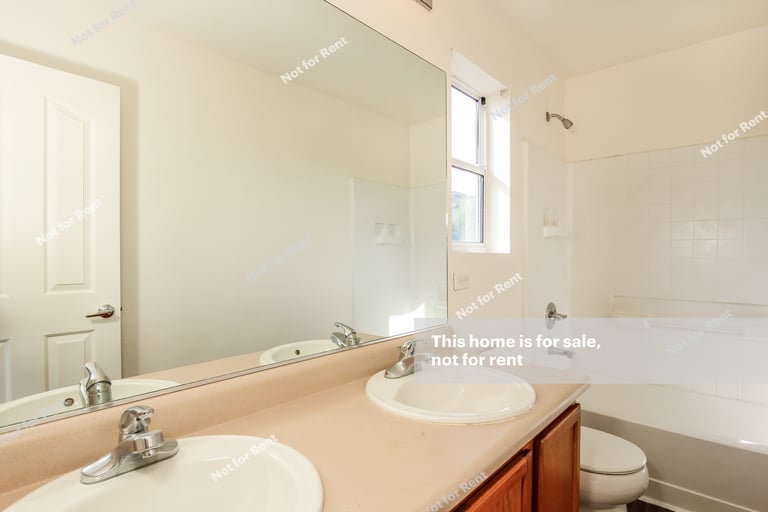 Photo 6 of 26 - 1330 S Burdock Dr, Tucson, AZ 85713