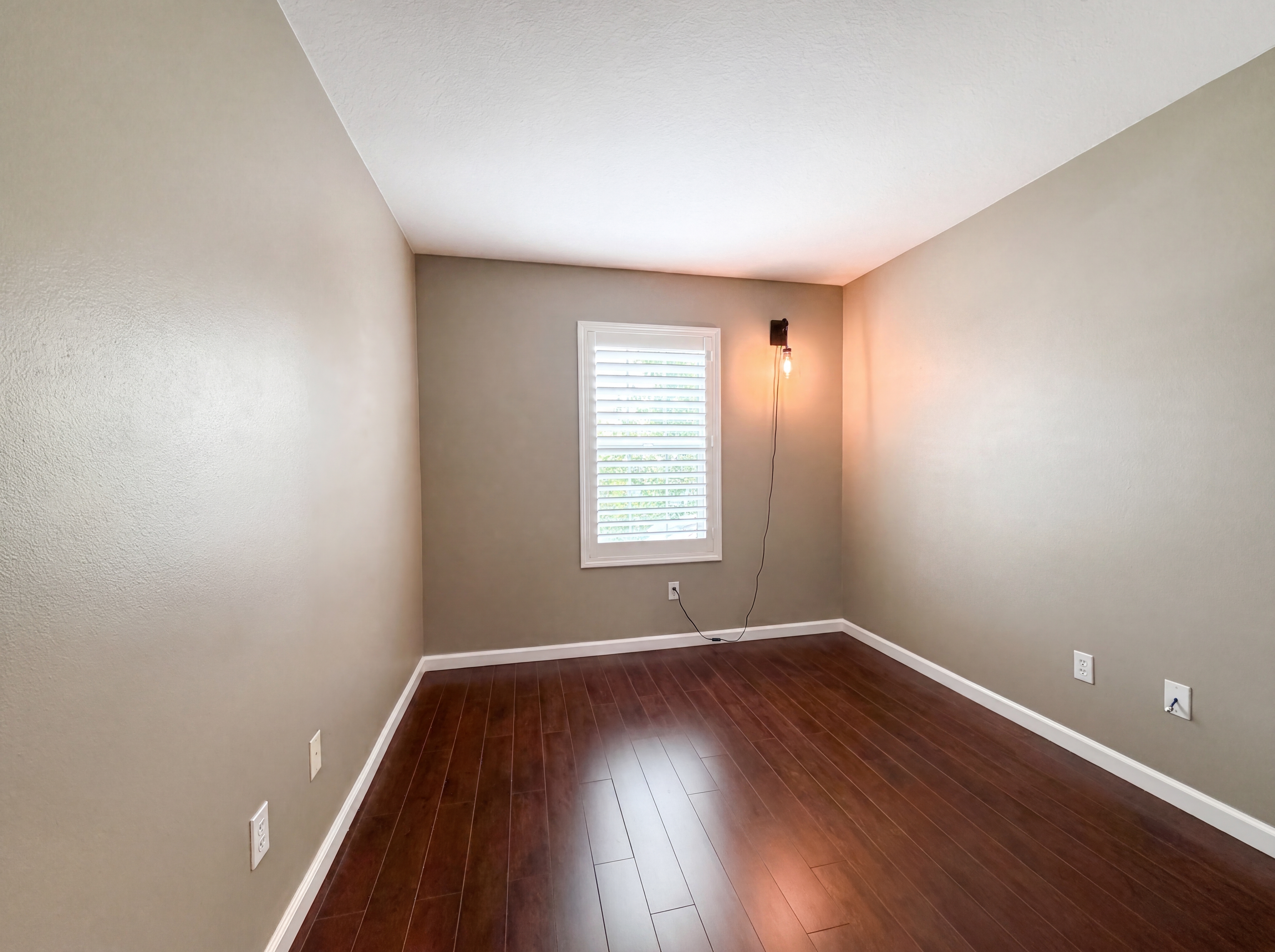 Photo 12 of 28 of 28441 Silverking Trl, Santa Clarita, CA