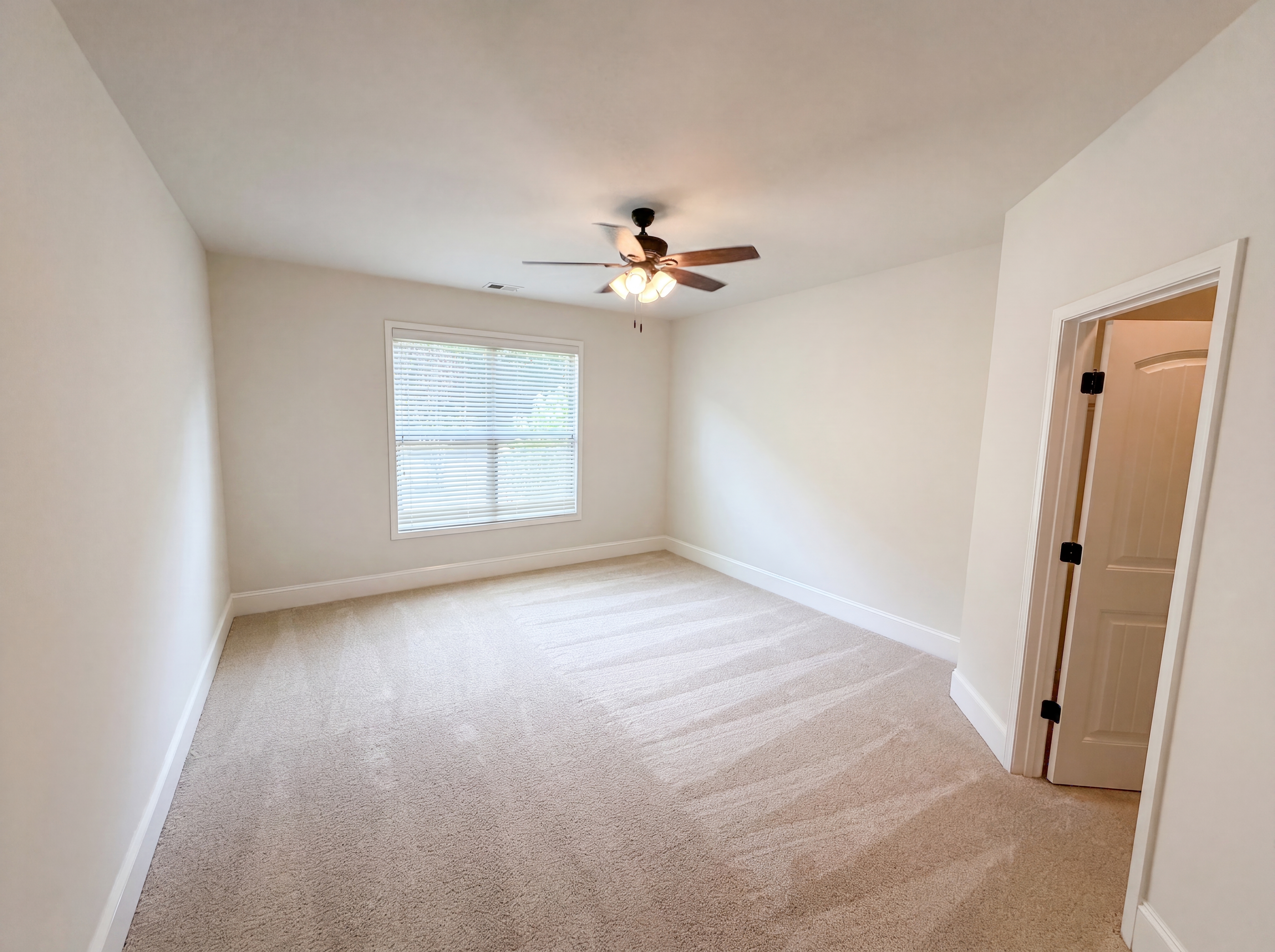Photo 30 of 51 of 1481 Azalea Brook Dr, Lawrenceville, GA