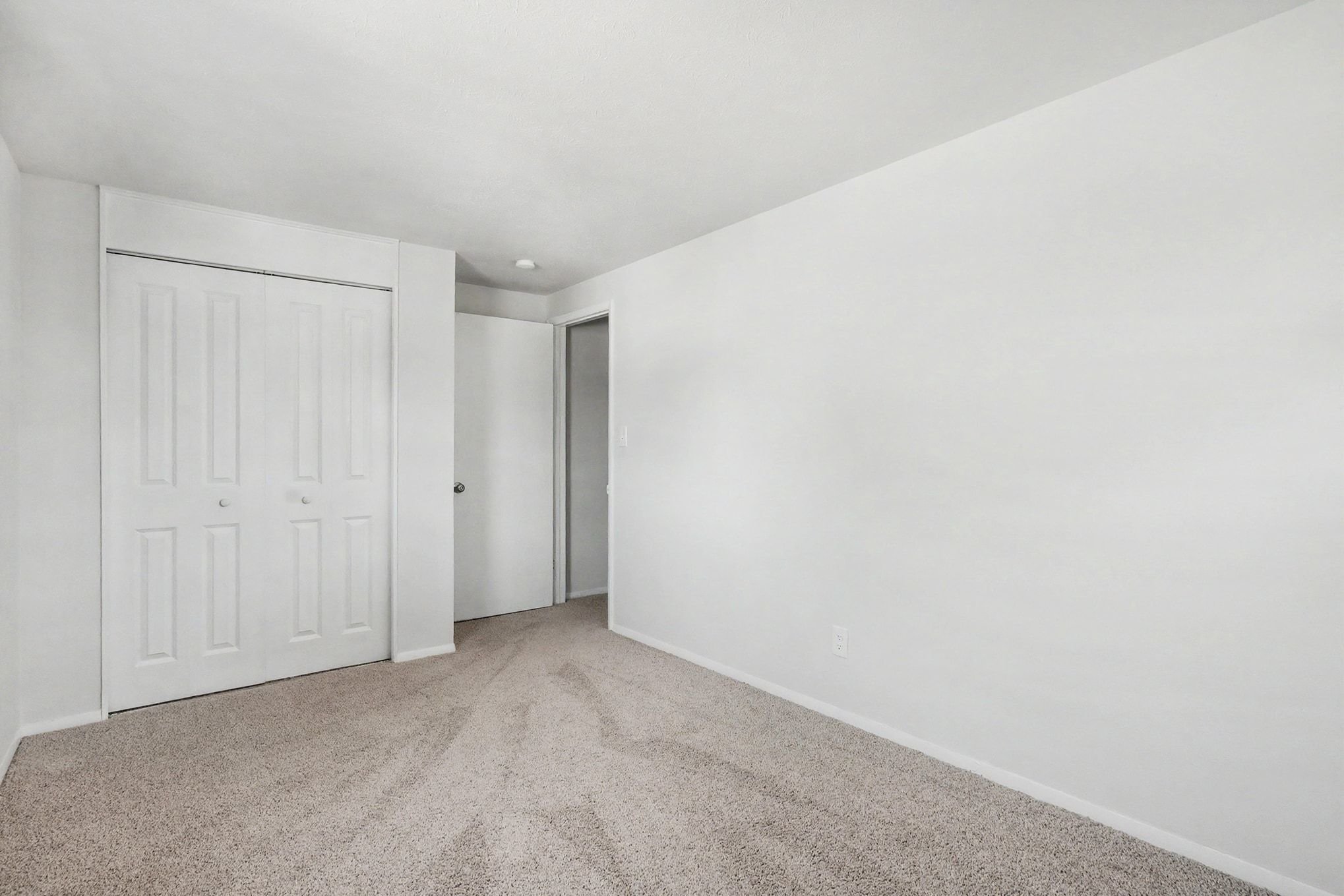 Photo 11 of 22 of 3859 Briggs Rd, Columbus, OH
