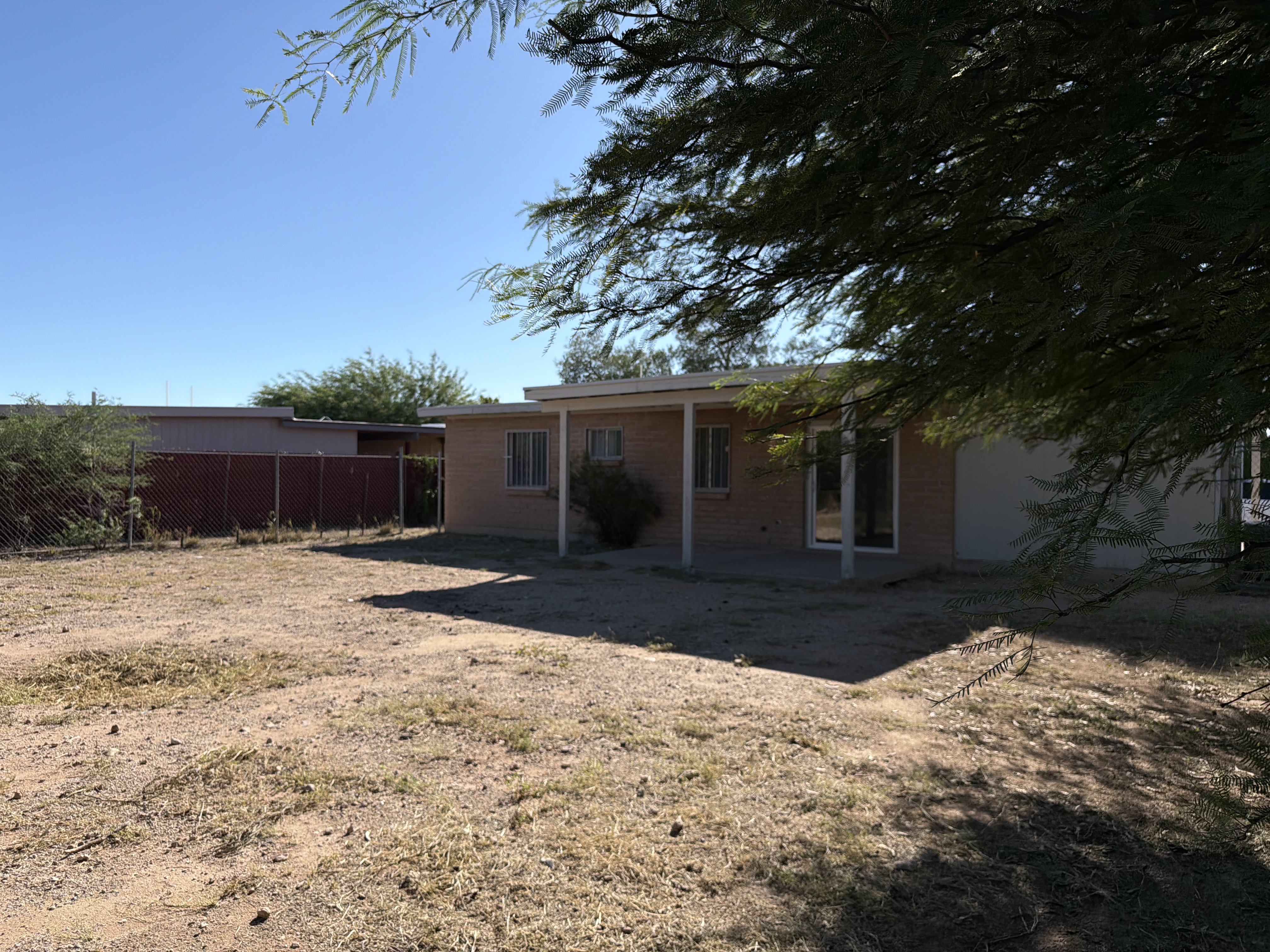Photo 24 of 26 of 5349 S Greenway Dr, Tucson, AZ