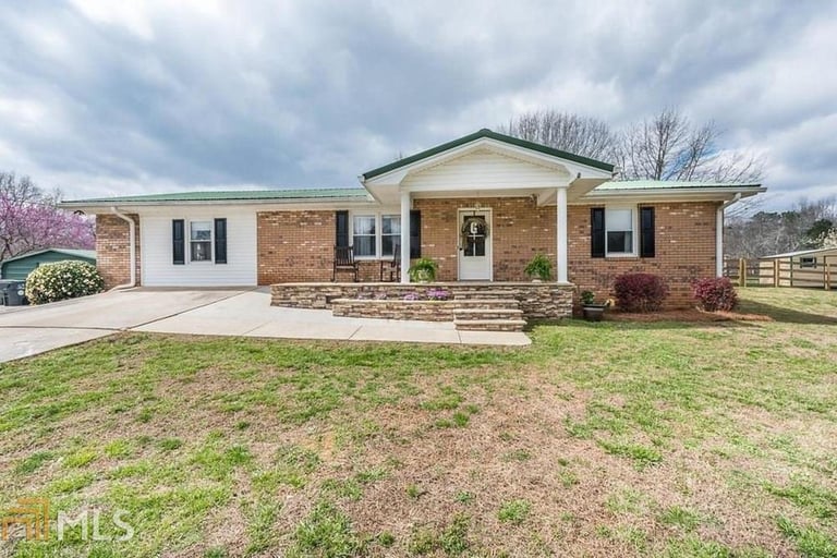 1772 Holbrook Campground Rd, Alpharetta, GA 30004 Opendoor