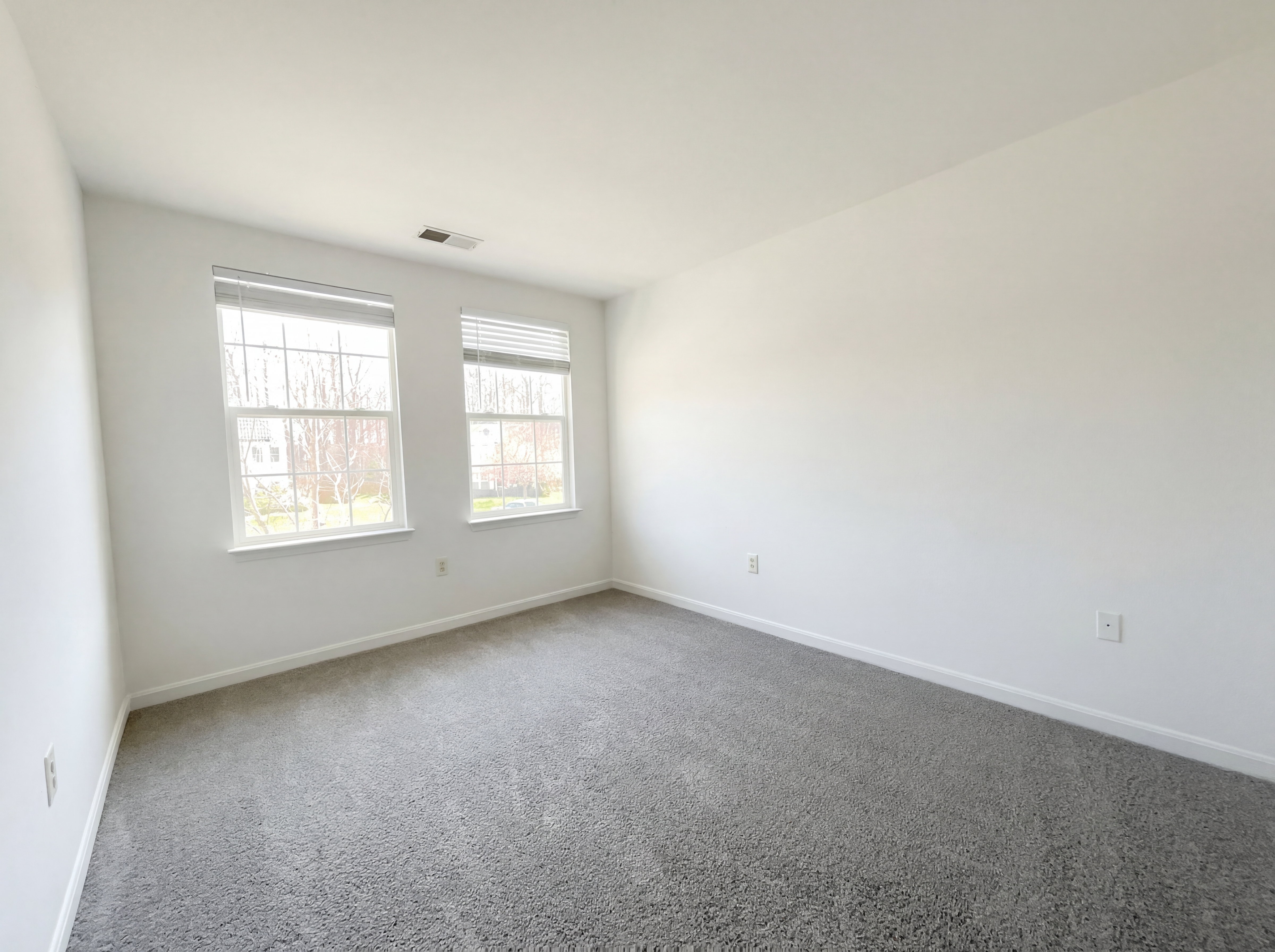 Photo 24 of 51 of 9300 Bradley Ct, Manassas Park, VA