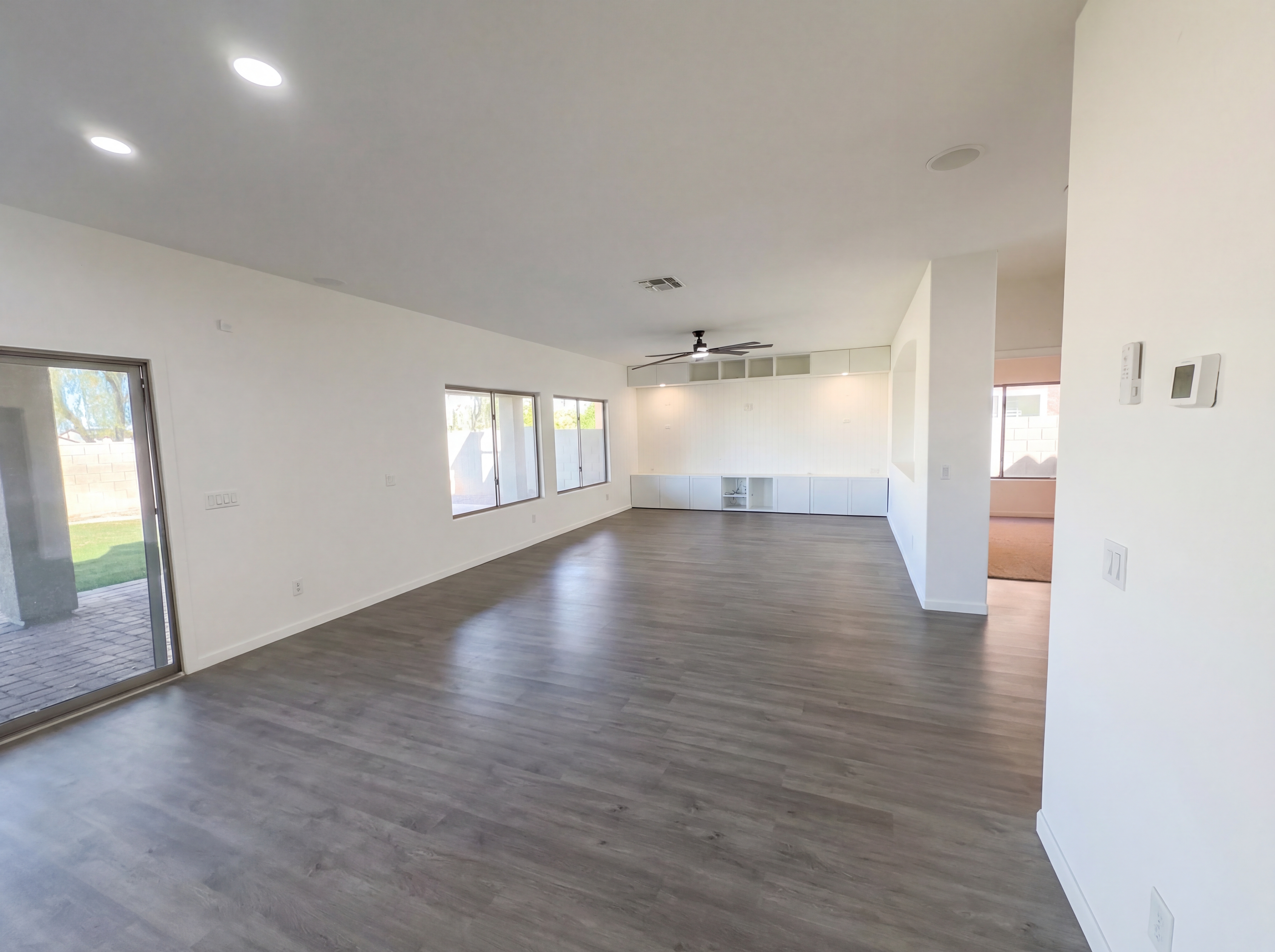 Photo 13 of 32 of 12826 W Mulberry Dr, Avondale, AZ