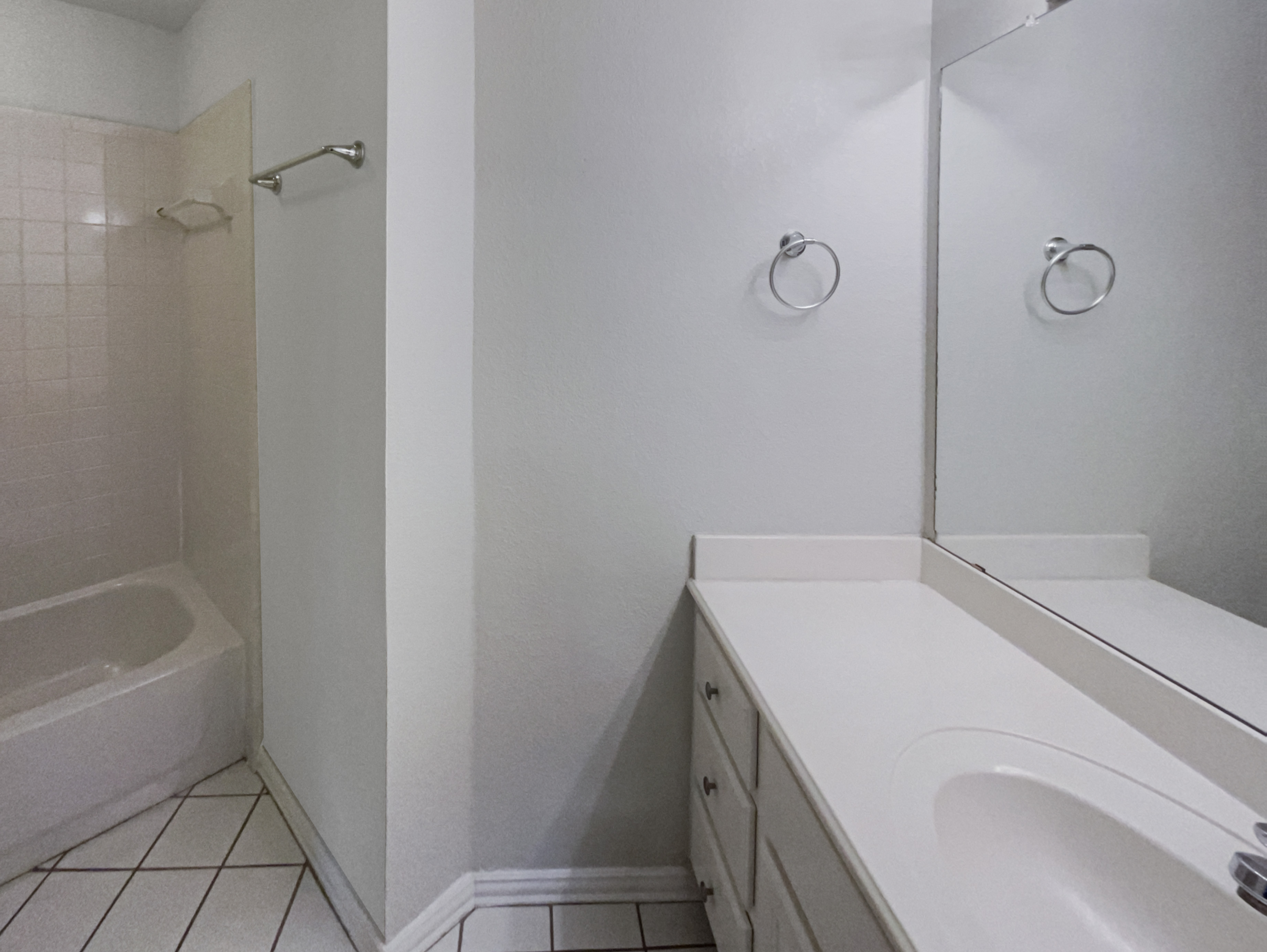 Photo 29 of 41 of 413 Thunderbrook Rd, Garland, TX