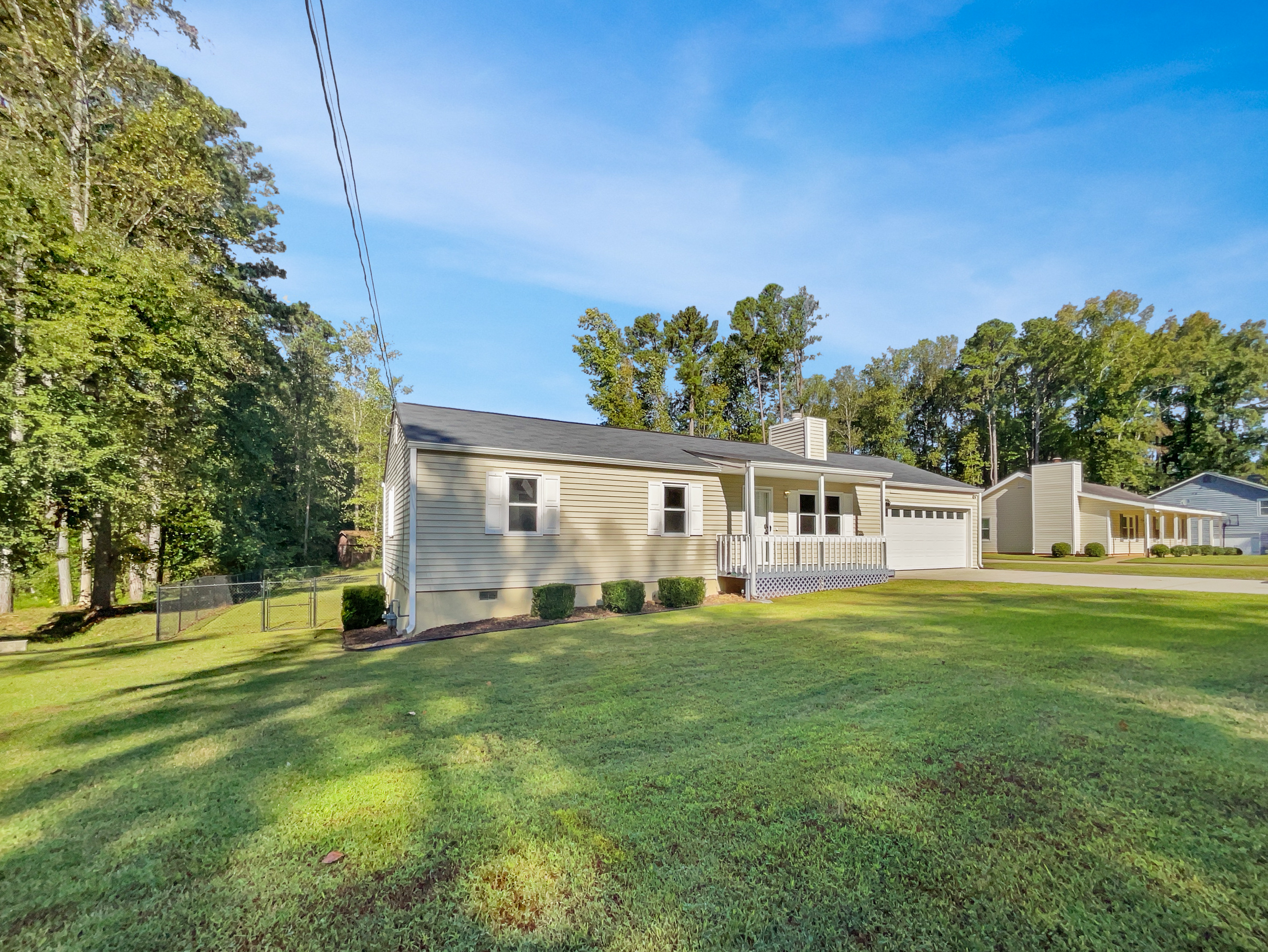 Photo 9 of 23 of 61 Jeanette St, Dallas, GA