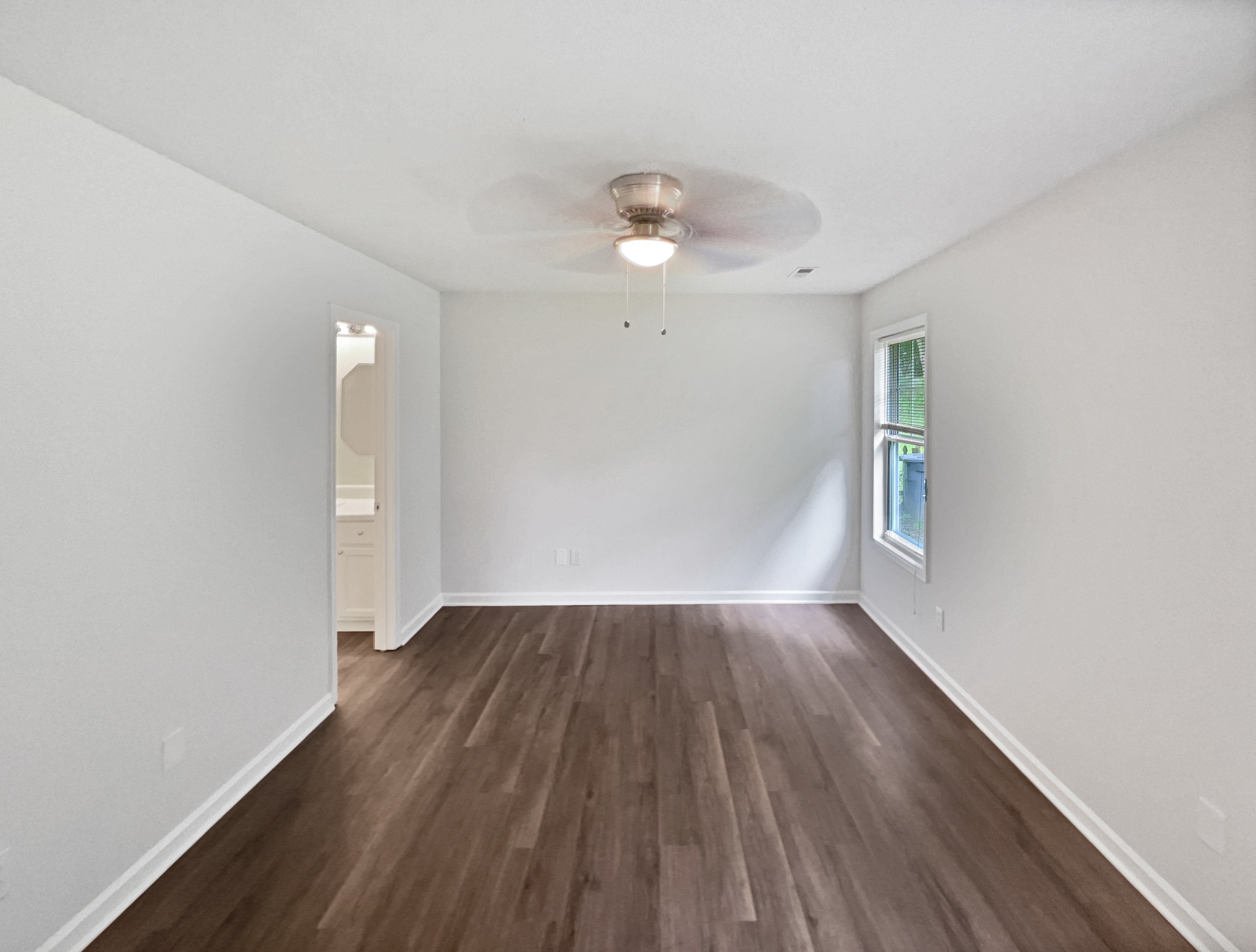 Photo 16 of 19 of 6880 Ironwood Cir, Greensboro, NC