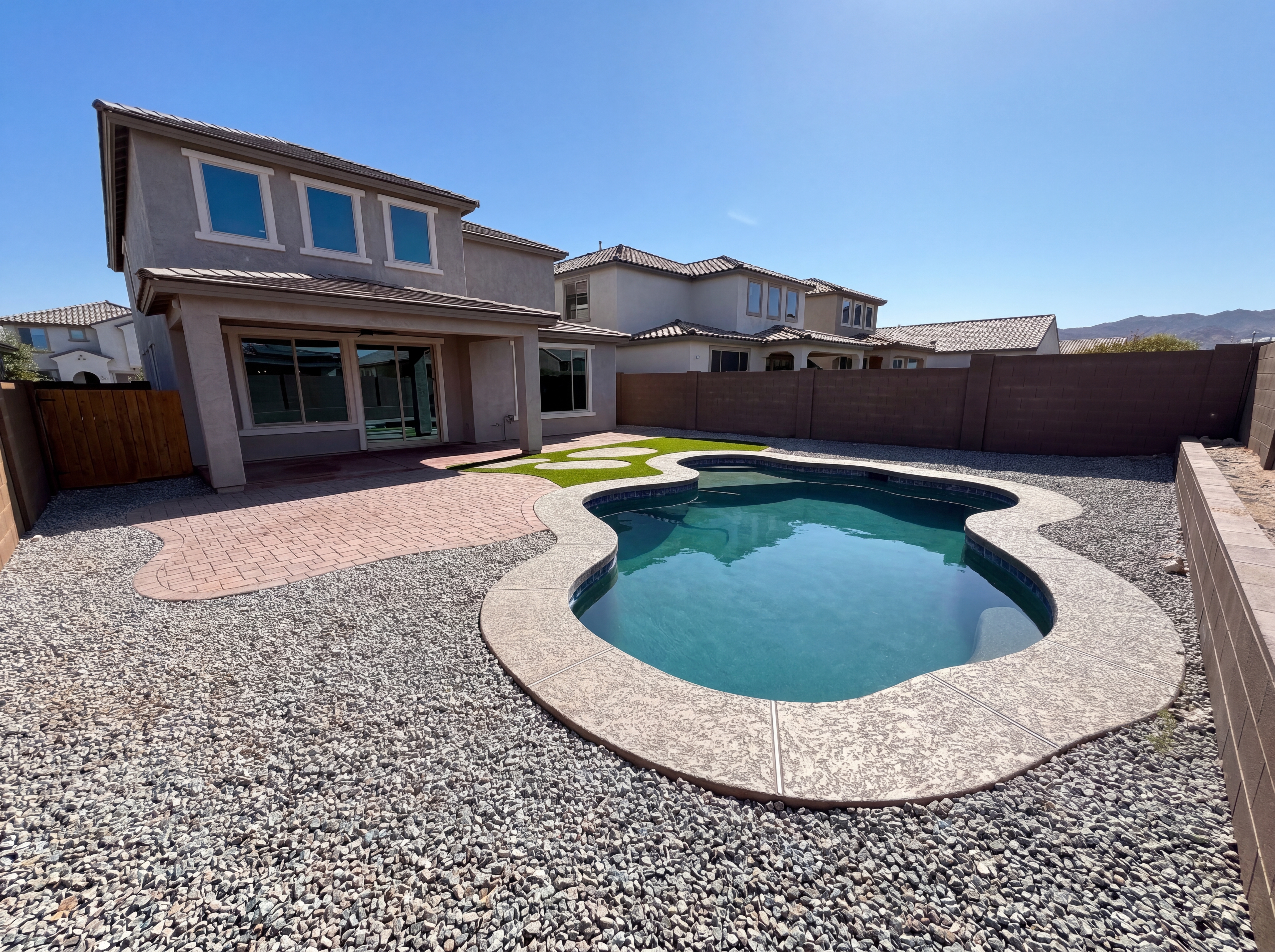 Photo 5 of 36 of 19858 W Rancho Dr, Litchfield Park, AZ
