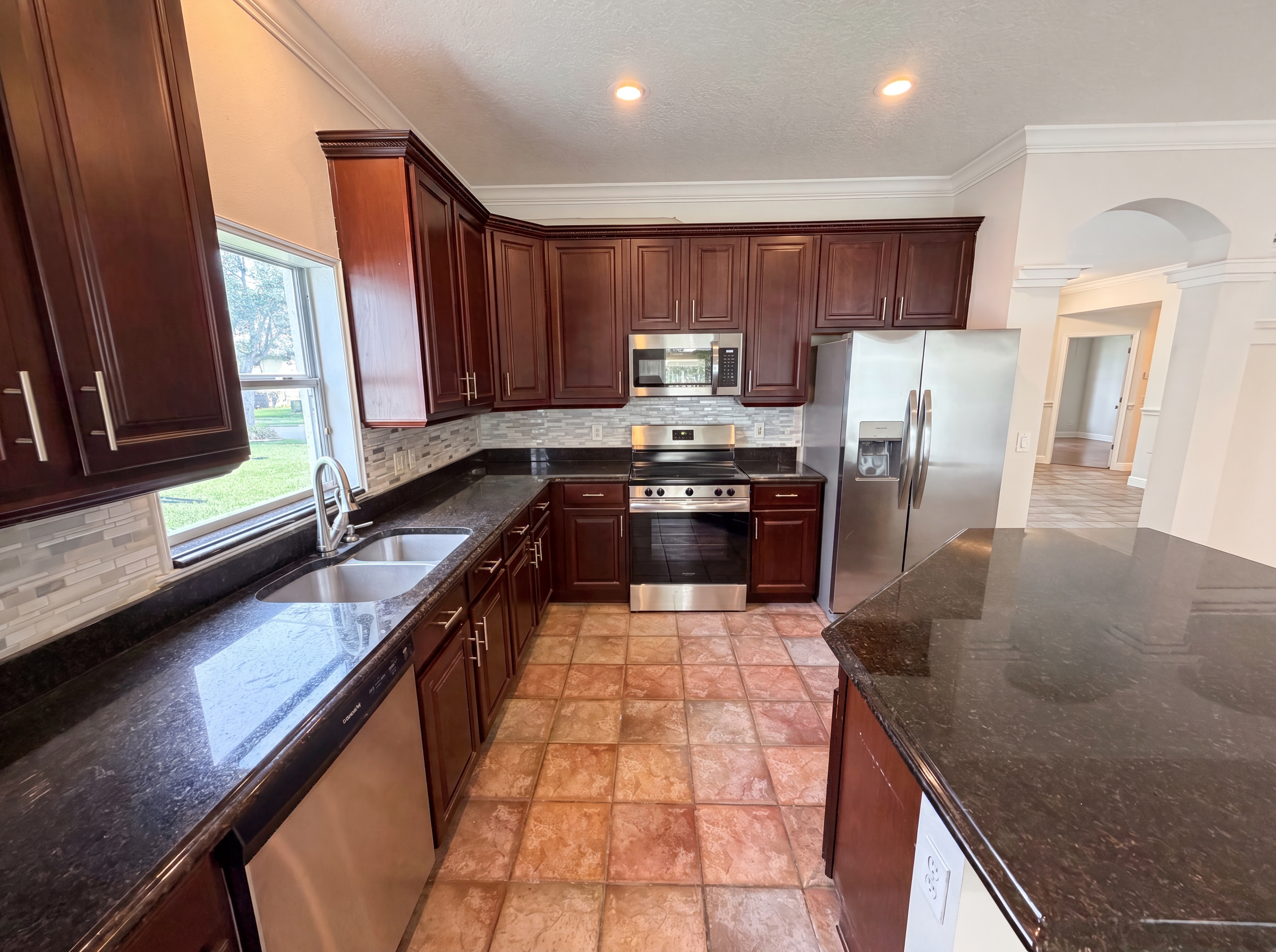 Photo 2 of 34 of 3379 Morelyn Crest Cir, Orlando, FL