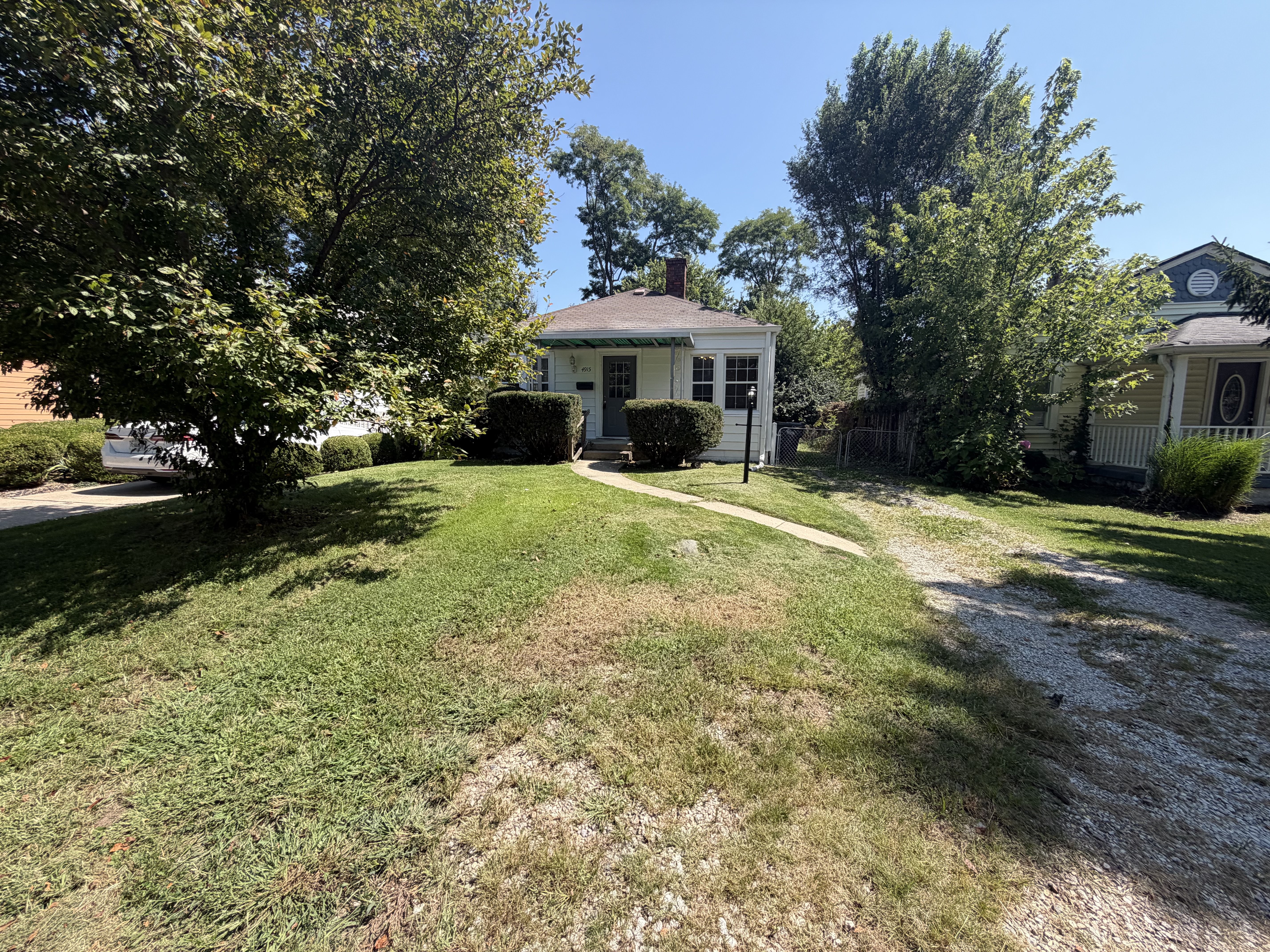 Photo 15 of 21 of 4915 Ralston Ave, Indianapolis, IN