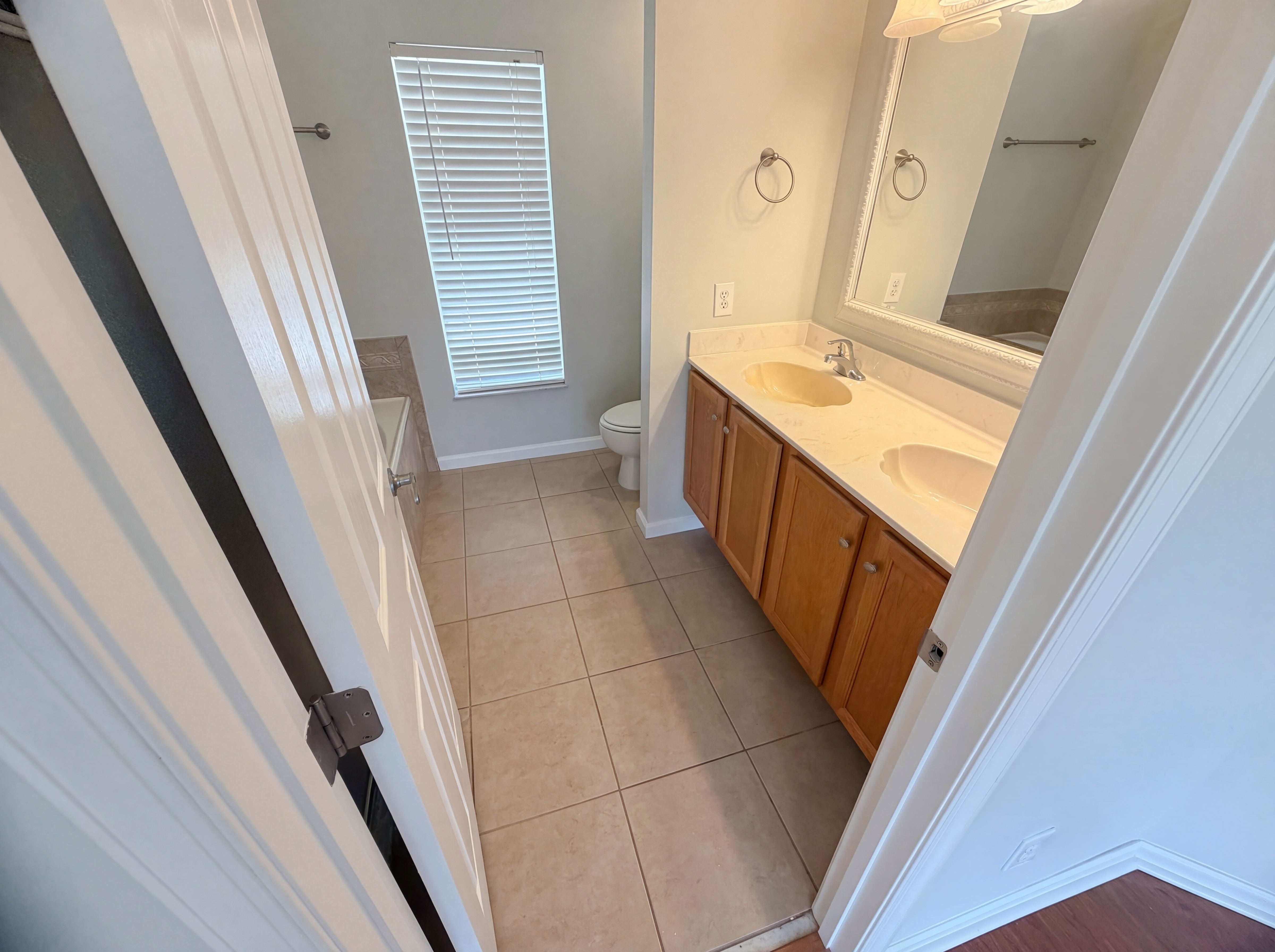 Photo 23 of 31 of 2332 SE Berkshire Blvd, Port Saint Lucie, FL