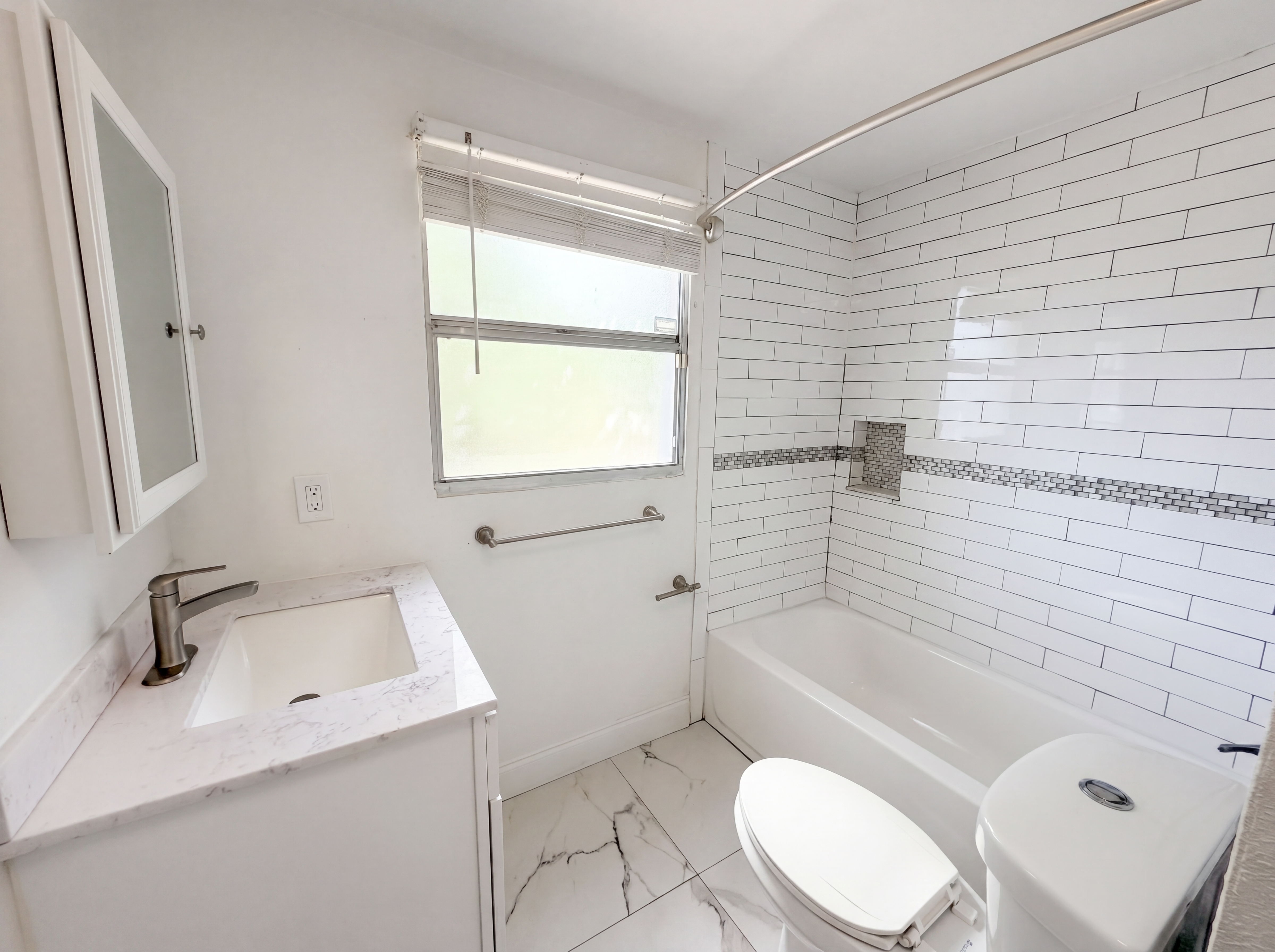 Photo 13 of 22 of 2905 E Chelsea St, Tampa, FL