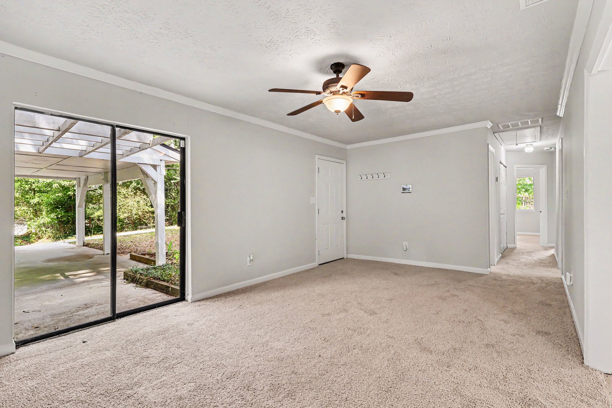 Photo 3 of 29 of 71 Bethesda Church Rd, Lawrenceville, GA