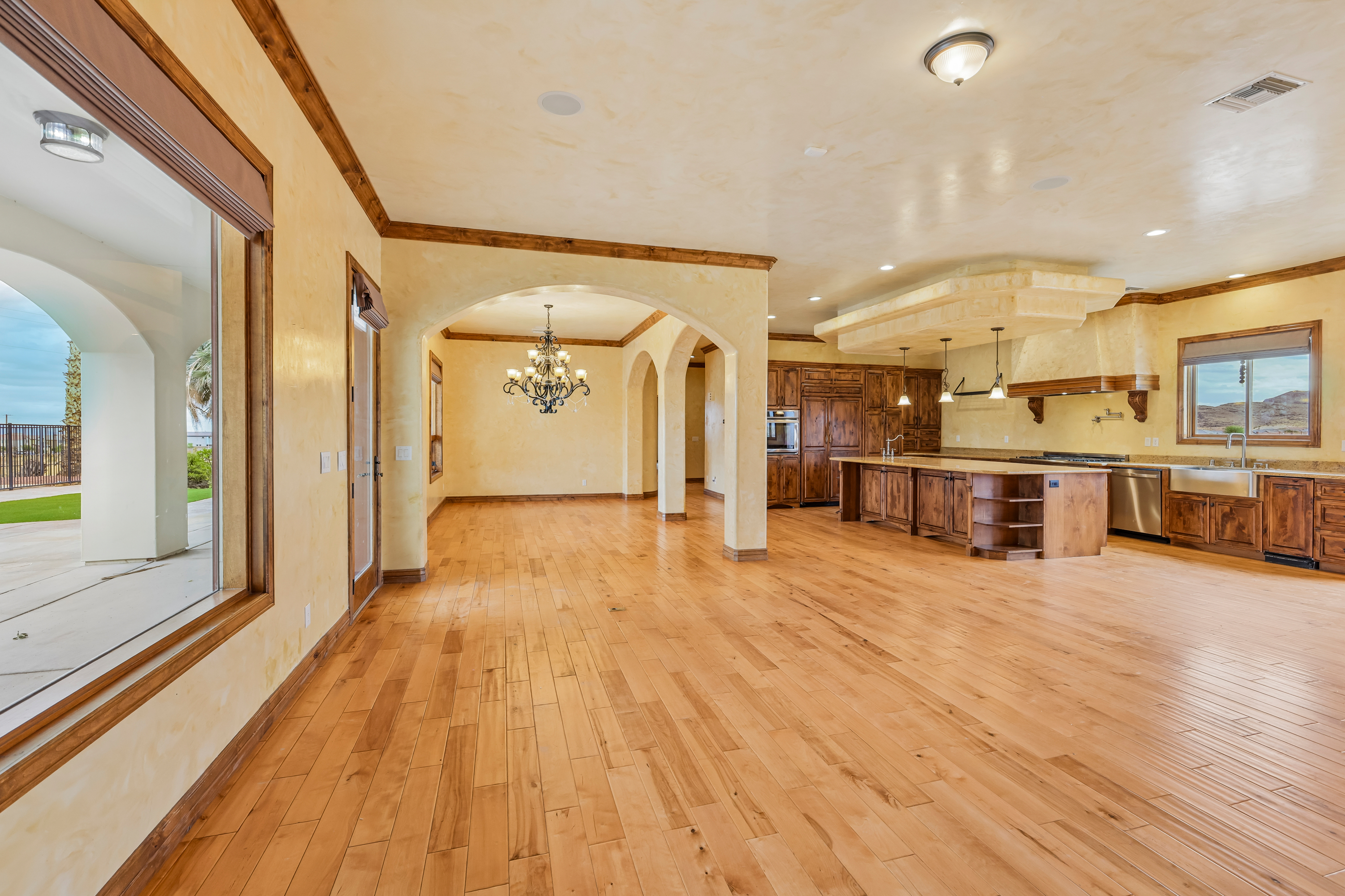 Photo 9 of 59 of 10320 W Serene Ave, Las Vegas, NV