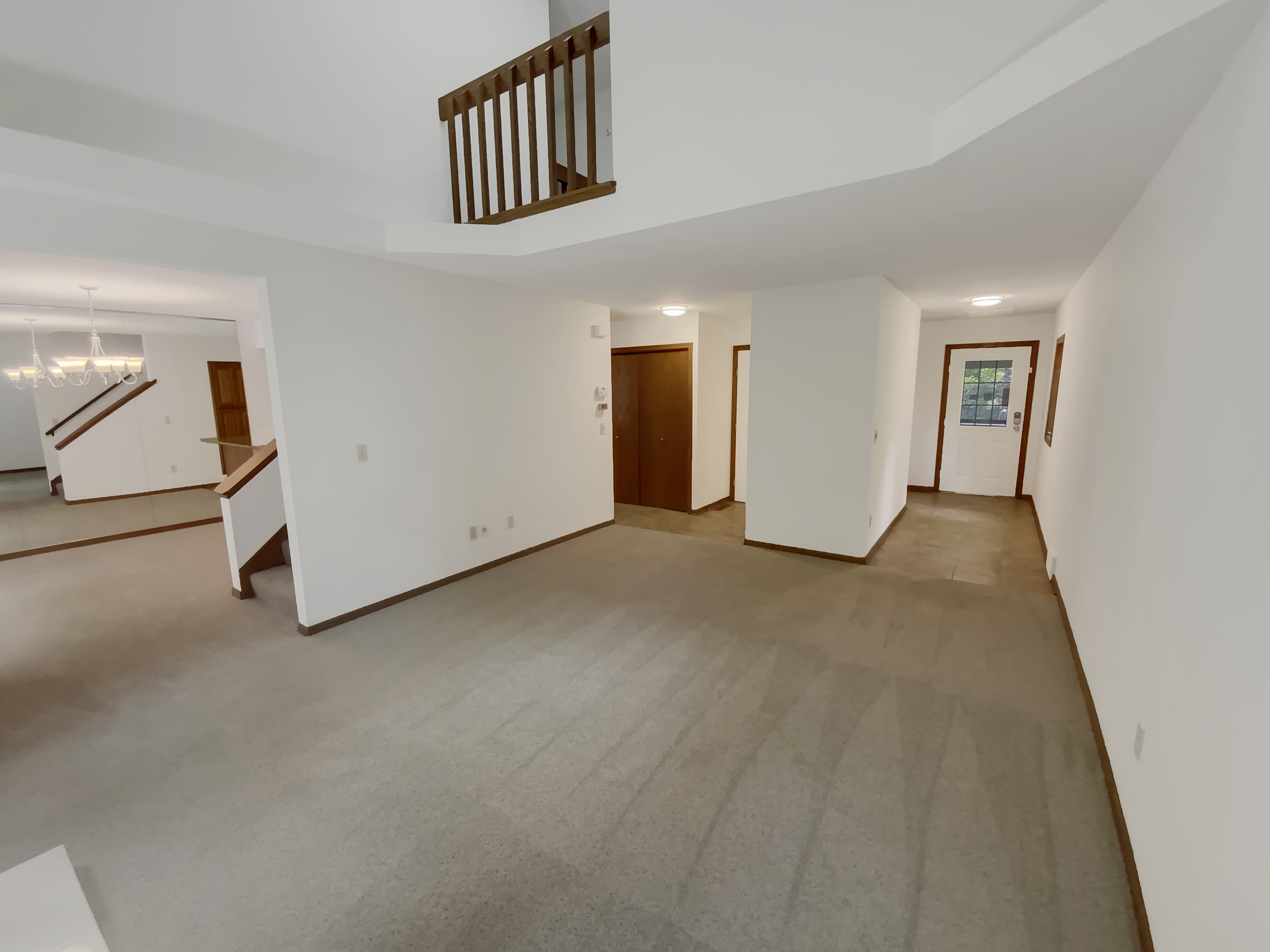 Photo 12 of 21 of 6991 Edenvale Blvd, Eden Prairie, MN