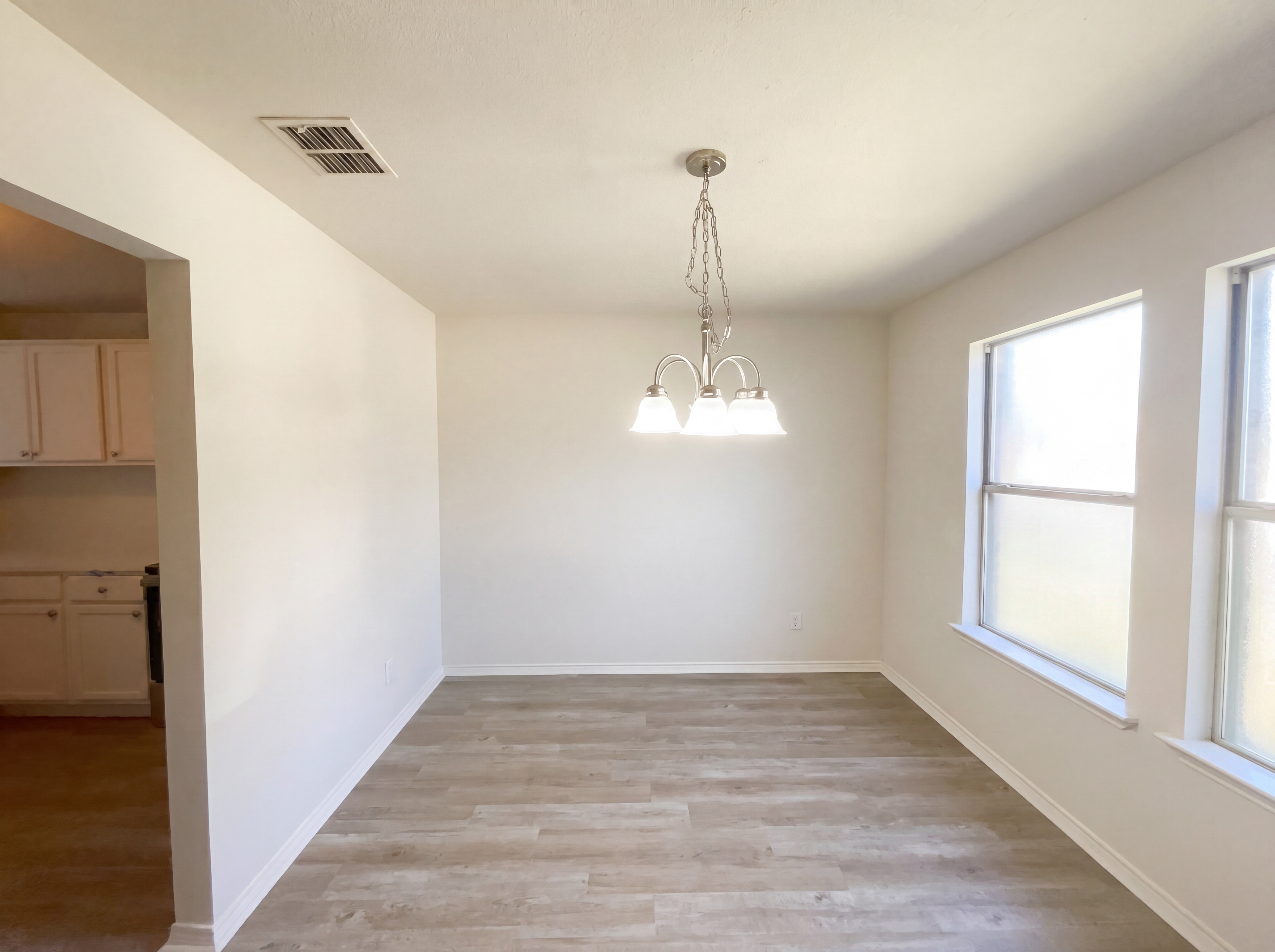 Photo 7 of 16 of 2232 Bradford Pear Dr, Little Elm, TX