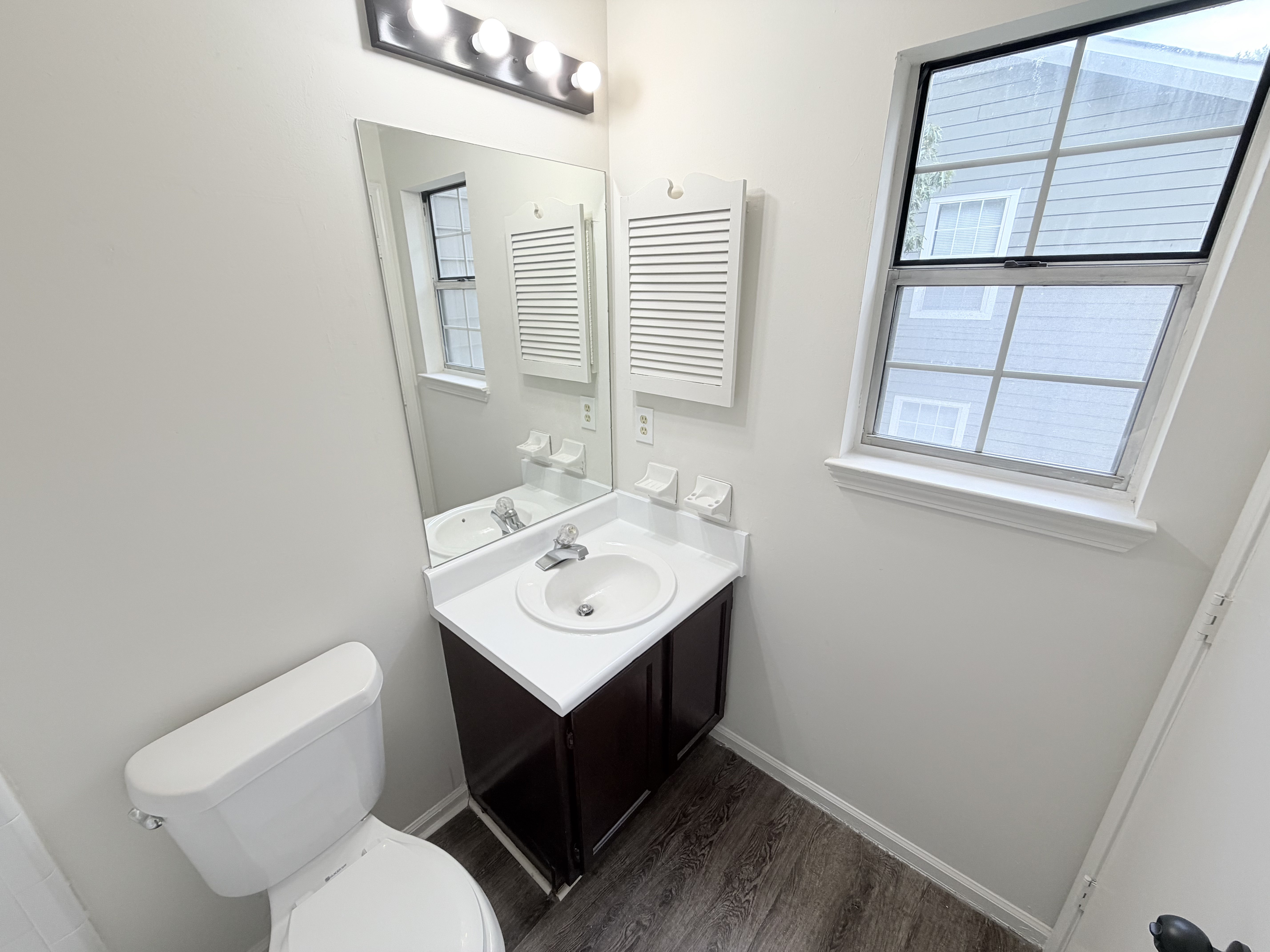 Photo 23 of 31 of 1079 Brittwood Pl, Norcross, GA